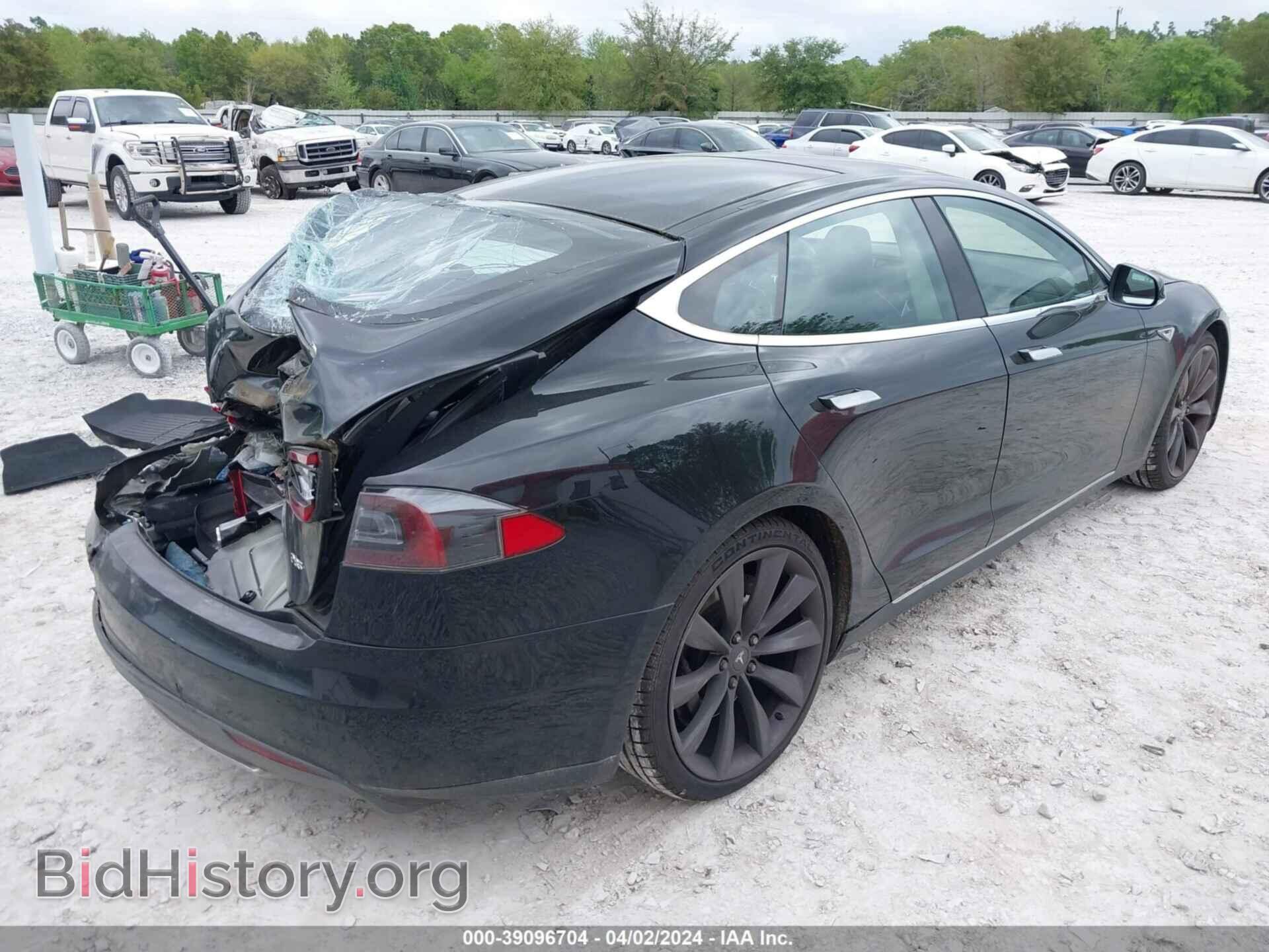 2013 TESLA MODEL S - VIN: 5YJSA1DP6DFP05458 - Фото 4