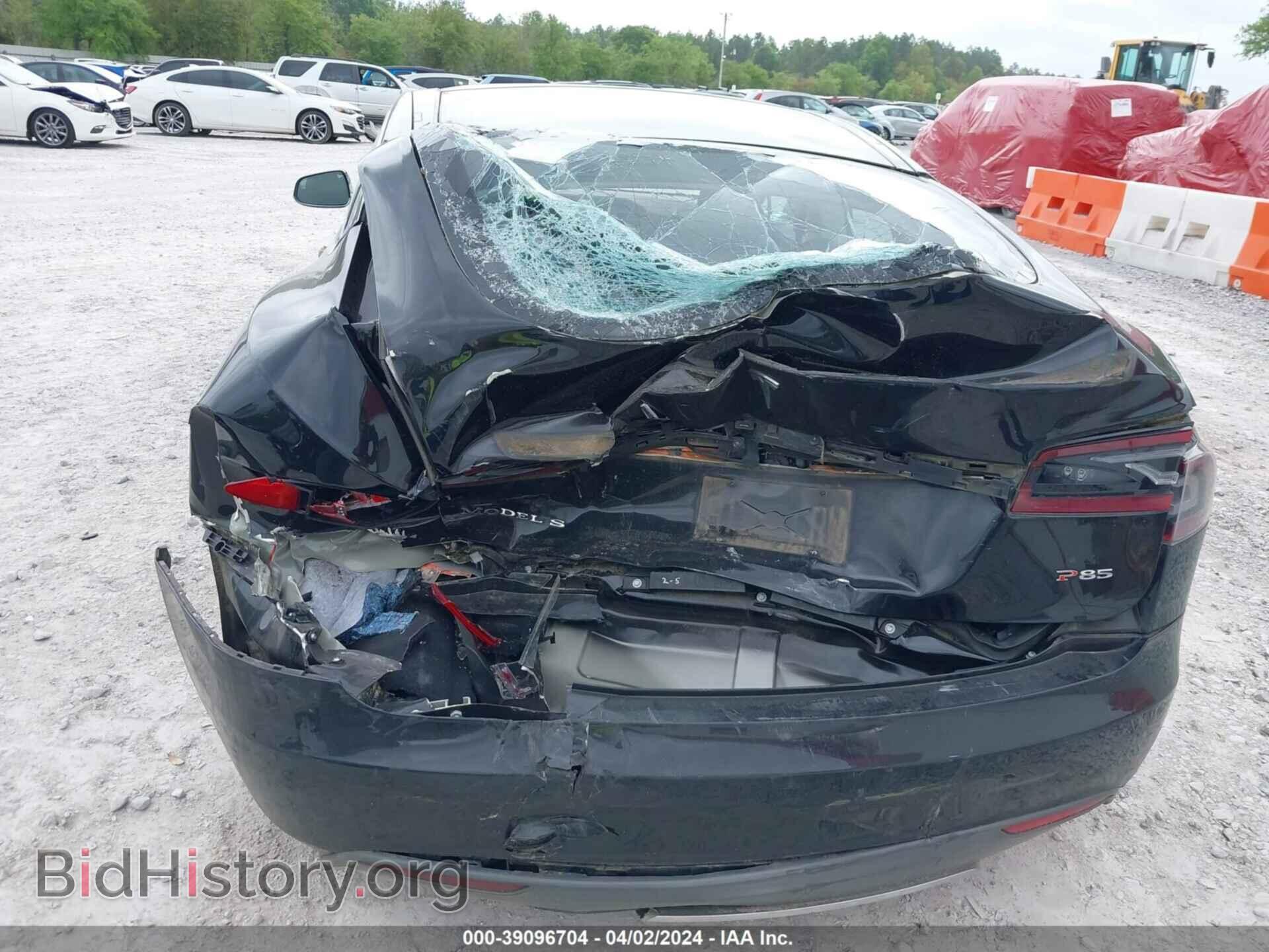 2013 TESLA MODEL S - VIN: 5YJSA1DP6DFP05458 - Фото 6