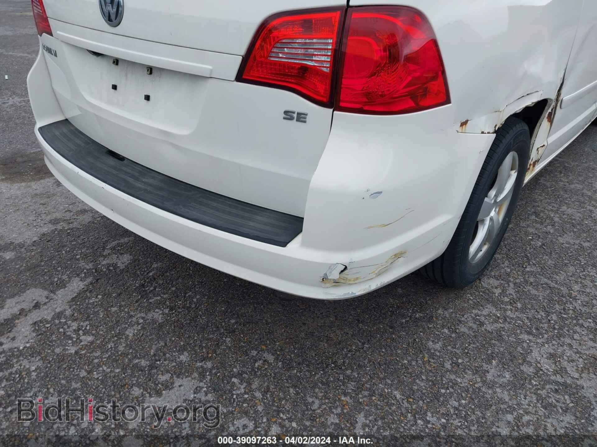 2010 VOLKSWAGEN ROUTAN - VIN: 2V4RW3D17AR242548 - Фото 13