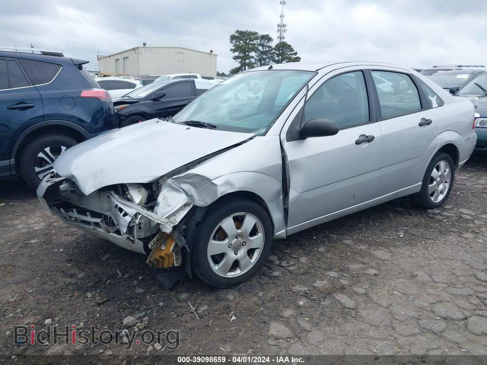 2007 FORD FOCUS - VIN: 1FAFP34N07W178971 - Фото 2