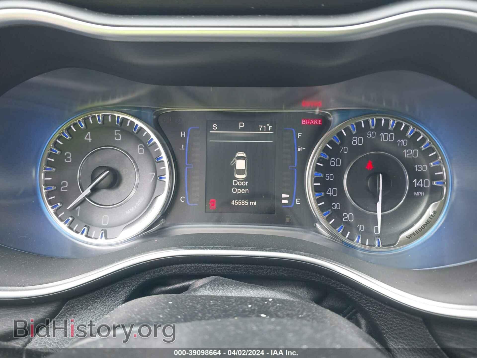 2017 CHRYSLER 200 - VIN: 1C3CCCAB0HN505674 - Фото 7