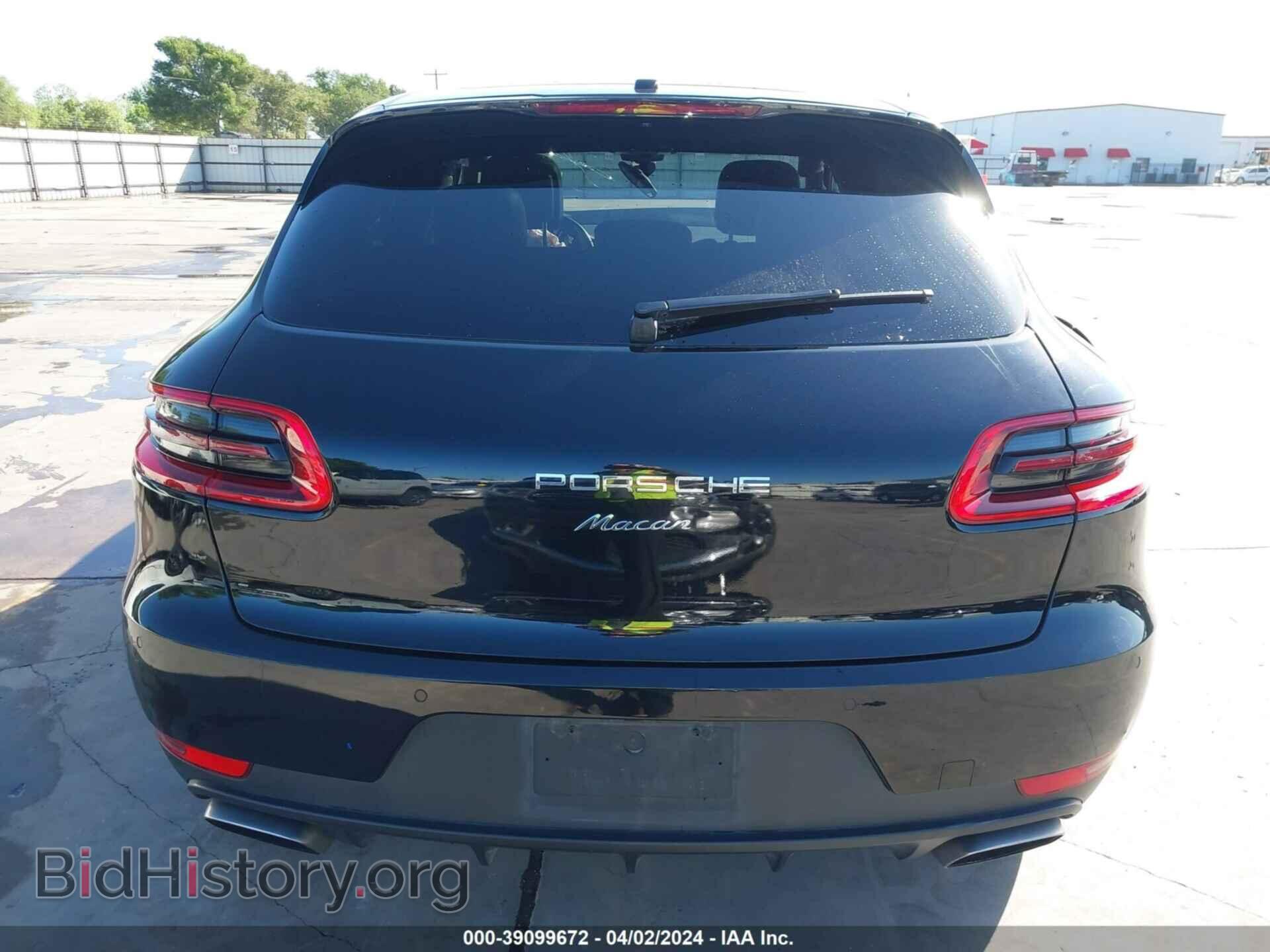 2017 PORSCHE MACAN - VIN: WP1AA2A52HLB82977 - Photo 16