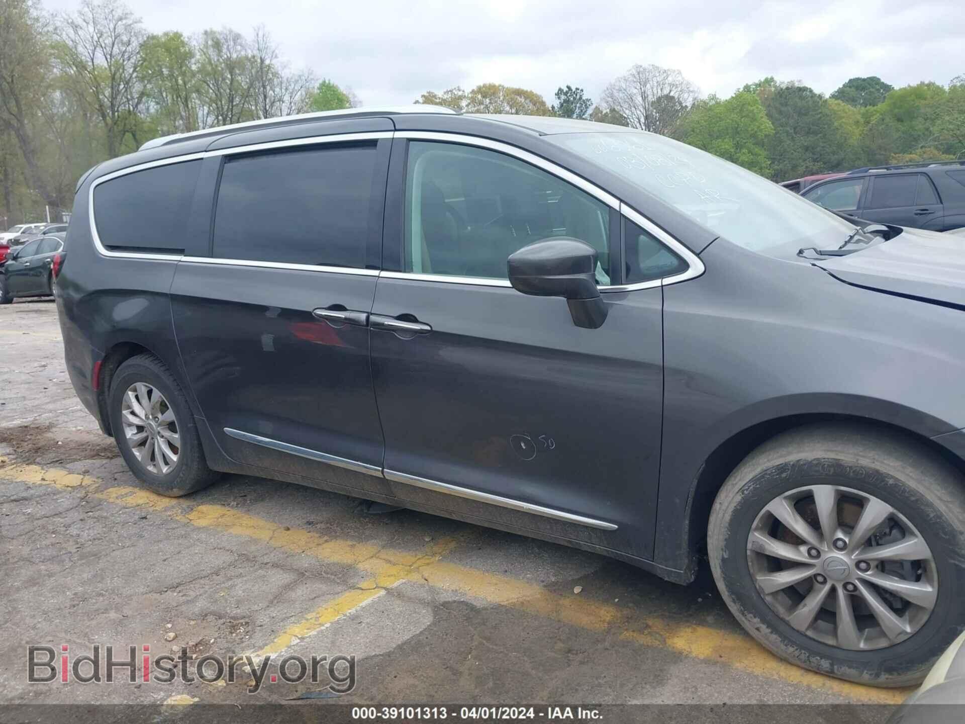 2019 CHRYSLER PACIFICA - VIN: 2C4RC1BG6KR666061 - Фото 12