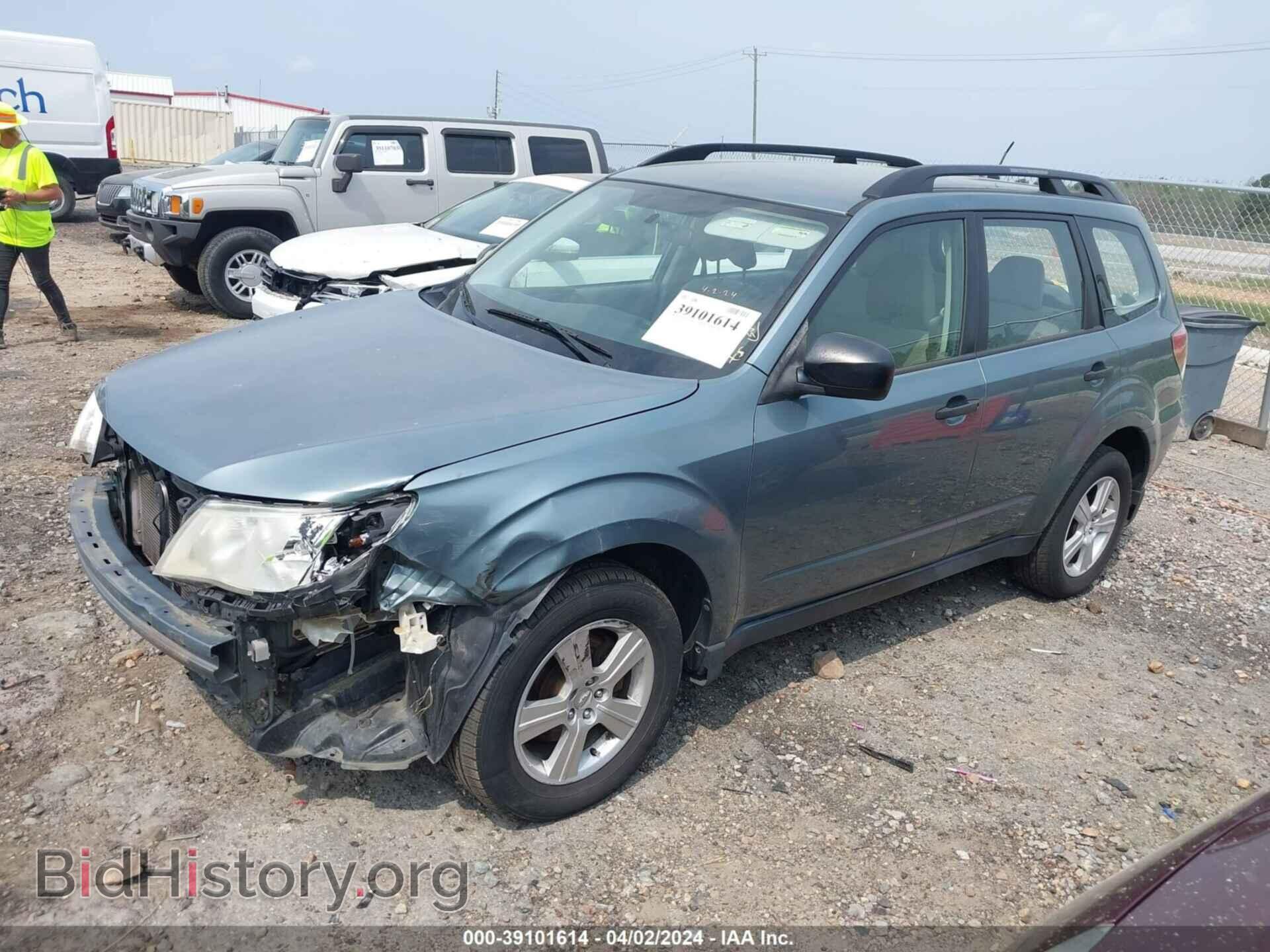 2013 SUBARU FORESTER - VIN: JF2SHABC0DH401362 - Фото 2