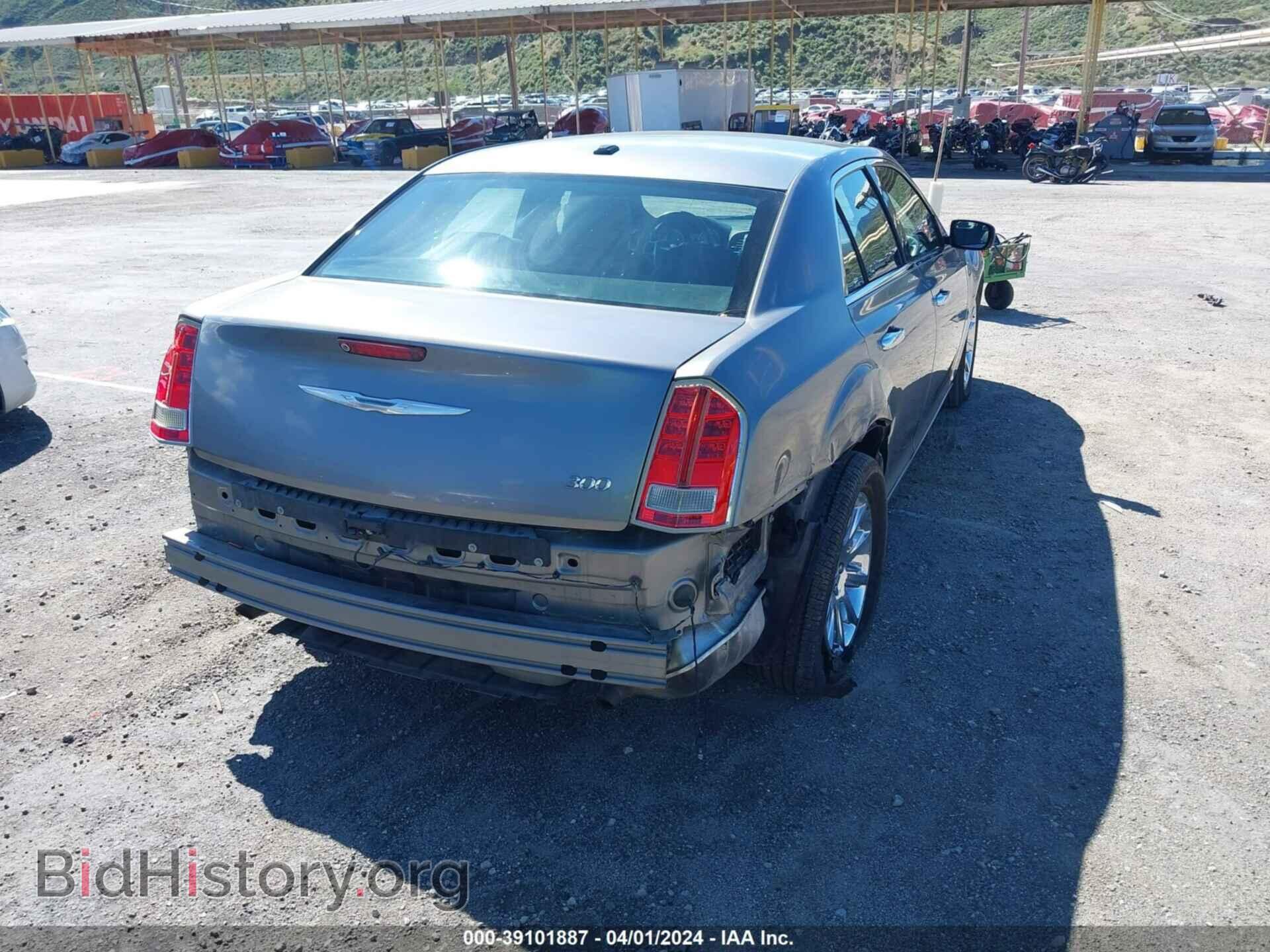 2011 CHRYSLER 300 - VIN: 2C3CA5CG6BH558034 - Фото 6