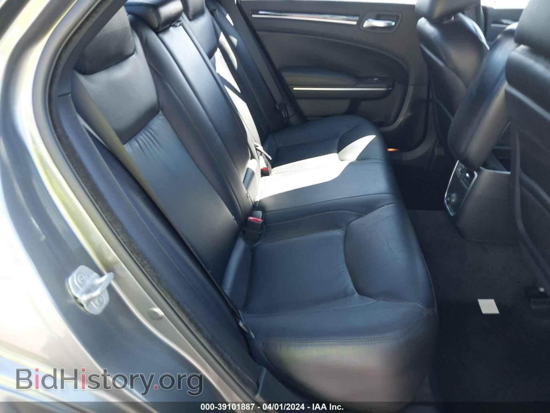 2011 CHRYSLER 300 - VIN: 2C3CA5CG6BH558034 - Фото 8