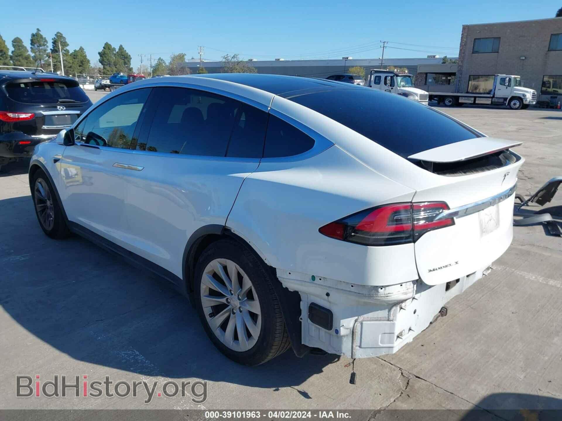 2017 TESLA MODEL X - VIN: 5YJXCBE28HF060861 - Photo 3