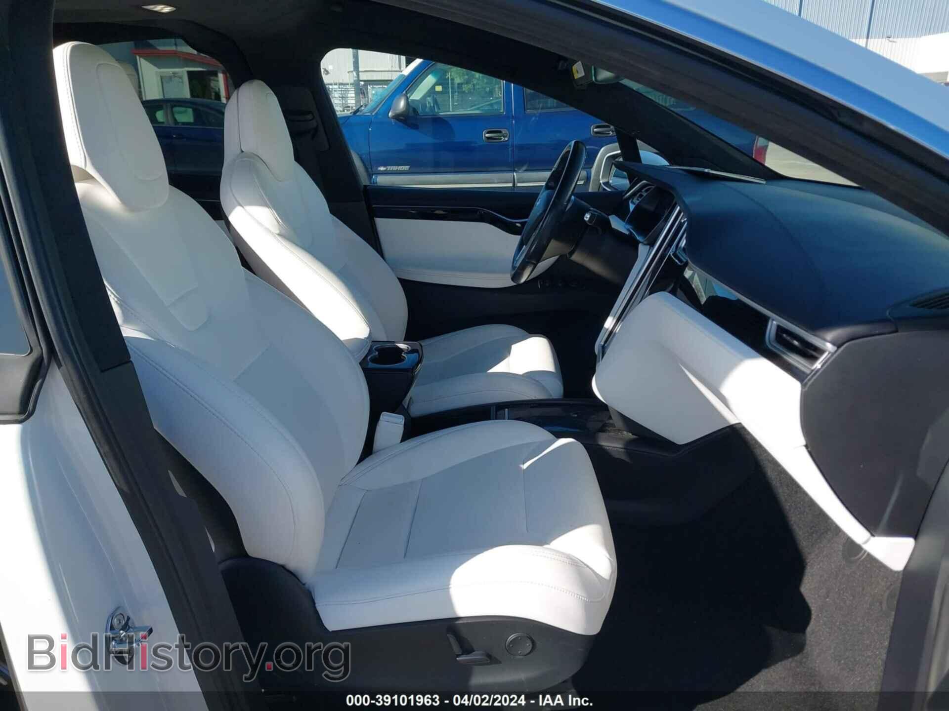 2017 TESLA MODEL X - VIN: 5YJXCBE28HF060861 - Photo 5