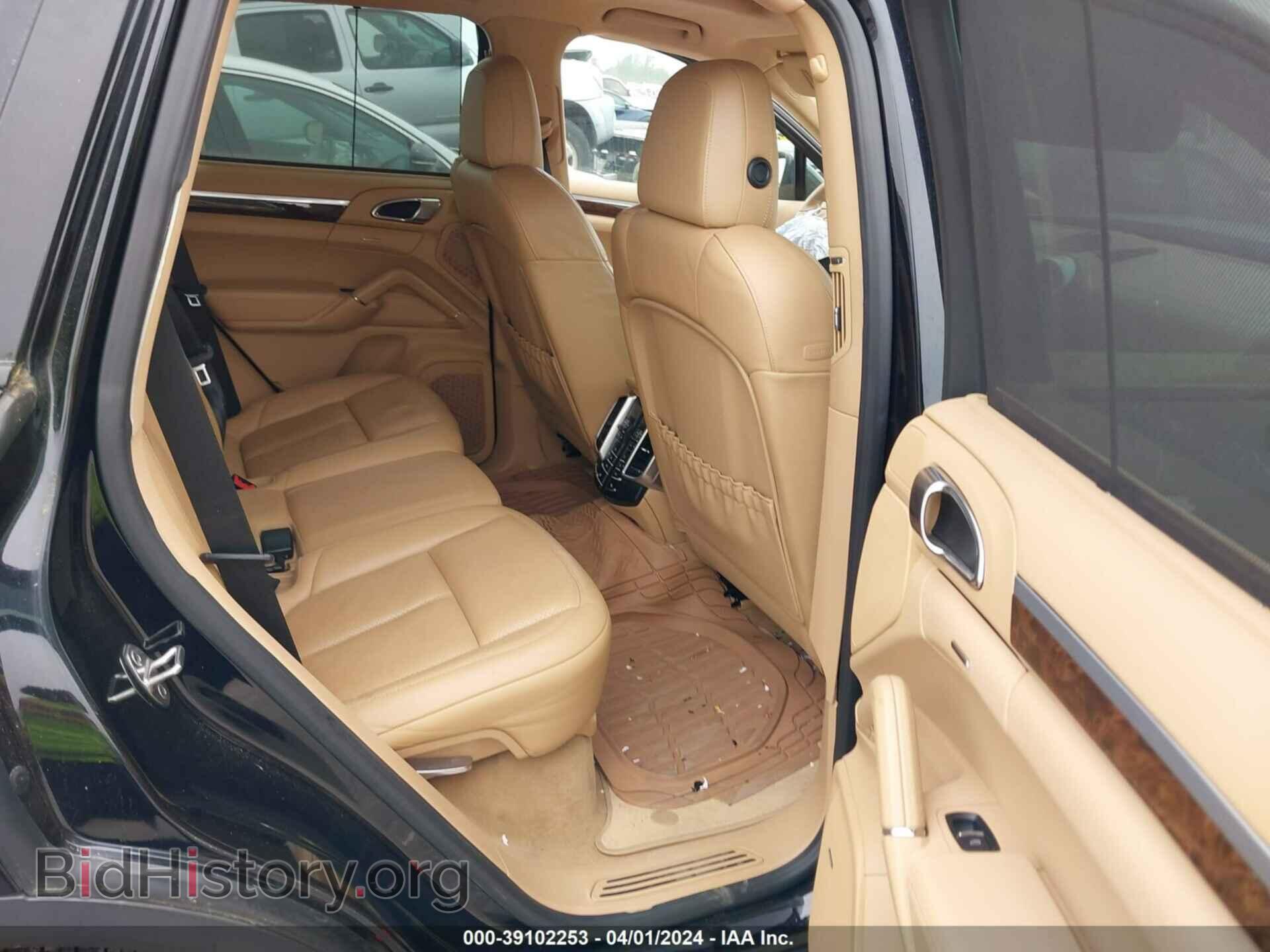 2013 PORSCHE CAYENNE - VIN: WP1AA2A29DLA09229 - Фото 8