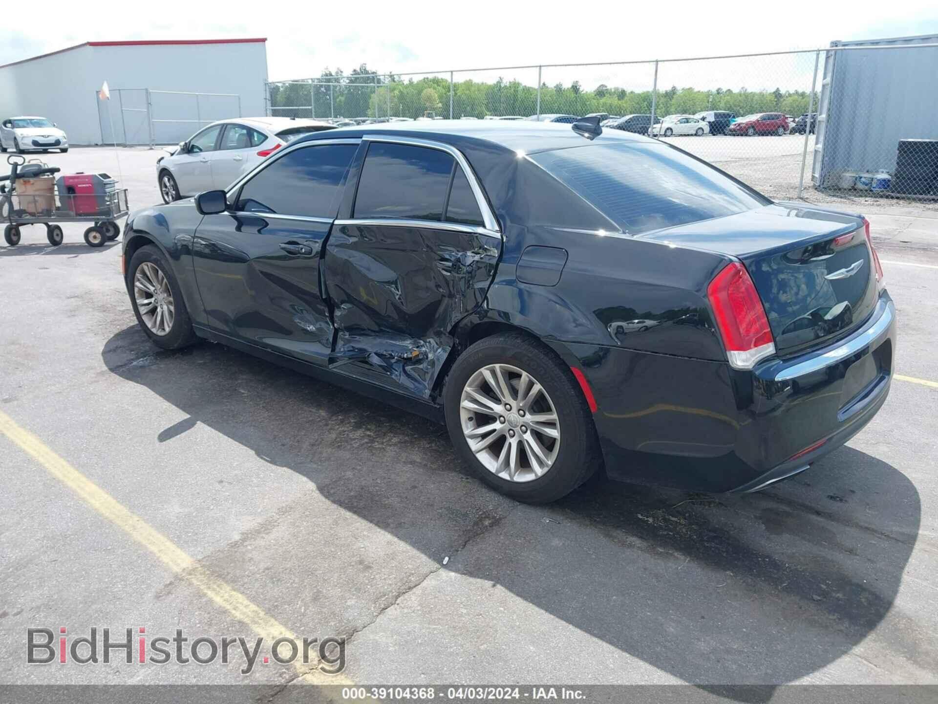 2016 CHRYSLER 300 - VIN: 2C3CCAAG5GH358338 - Фото 3