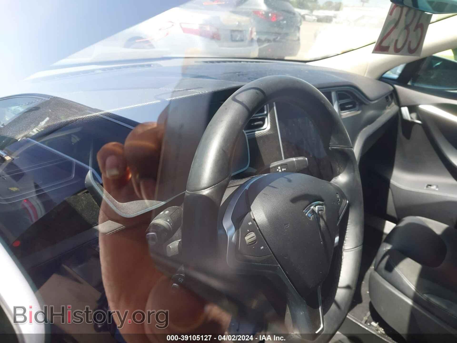 2015 TESLA MODEL S - VIN: 5YJSA1S16FF080867 - Photo 12