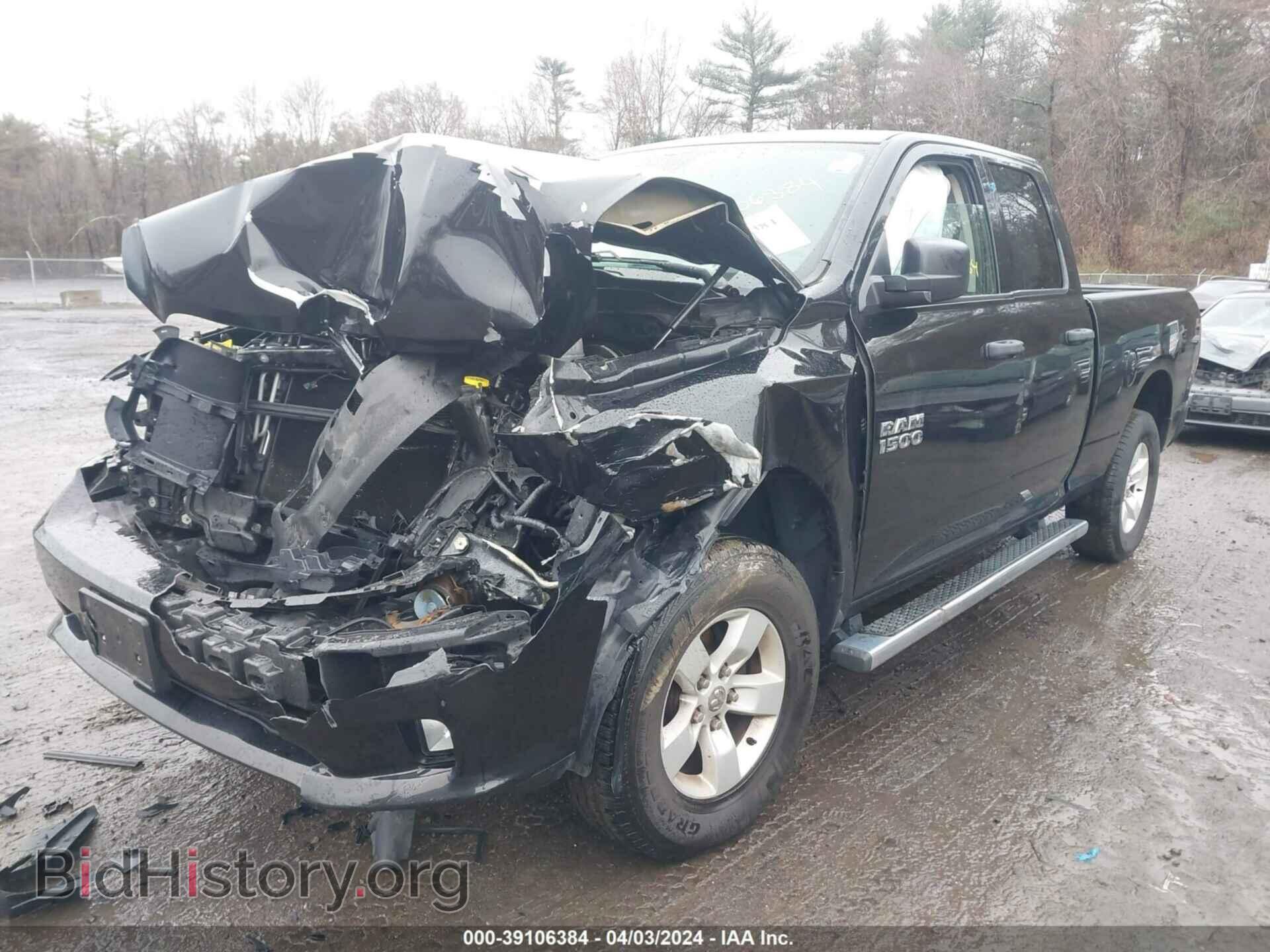 2018 RAM 1500 - VIN: 1C6RR7FG4JS191512 - Фото 2
