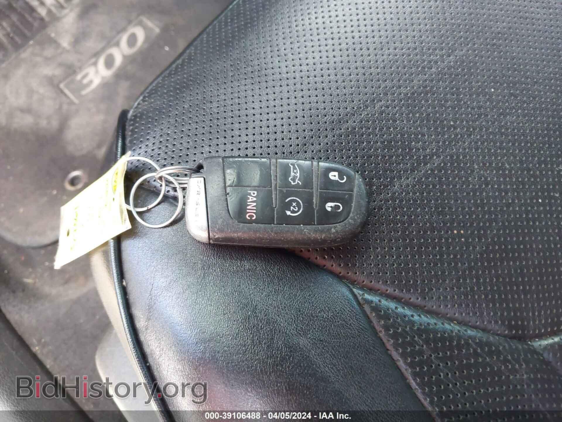 2012 CHRYSLER 300C - VIN: 2C3CCAET2CH246162 - Photo 11