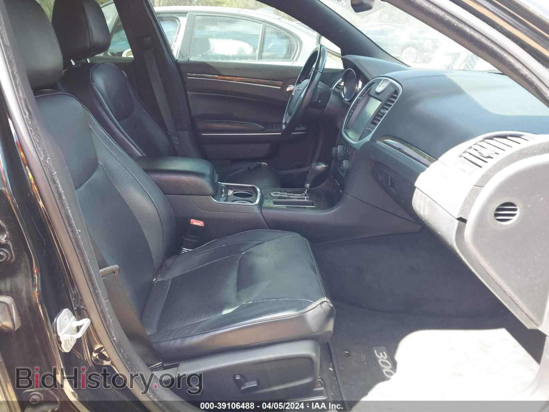 2012 CHRYSLER 300C - VIN: 2C3CCAET2CH246162 - Photo 5