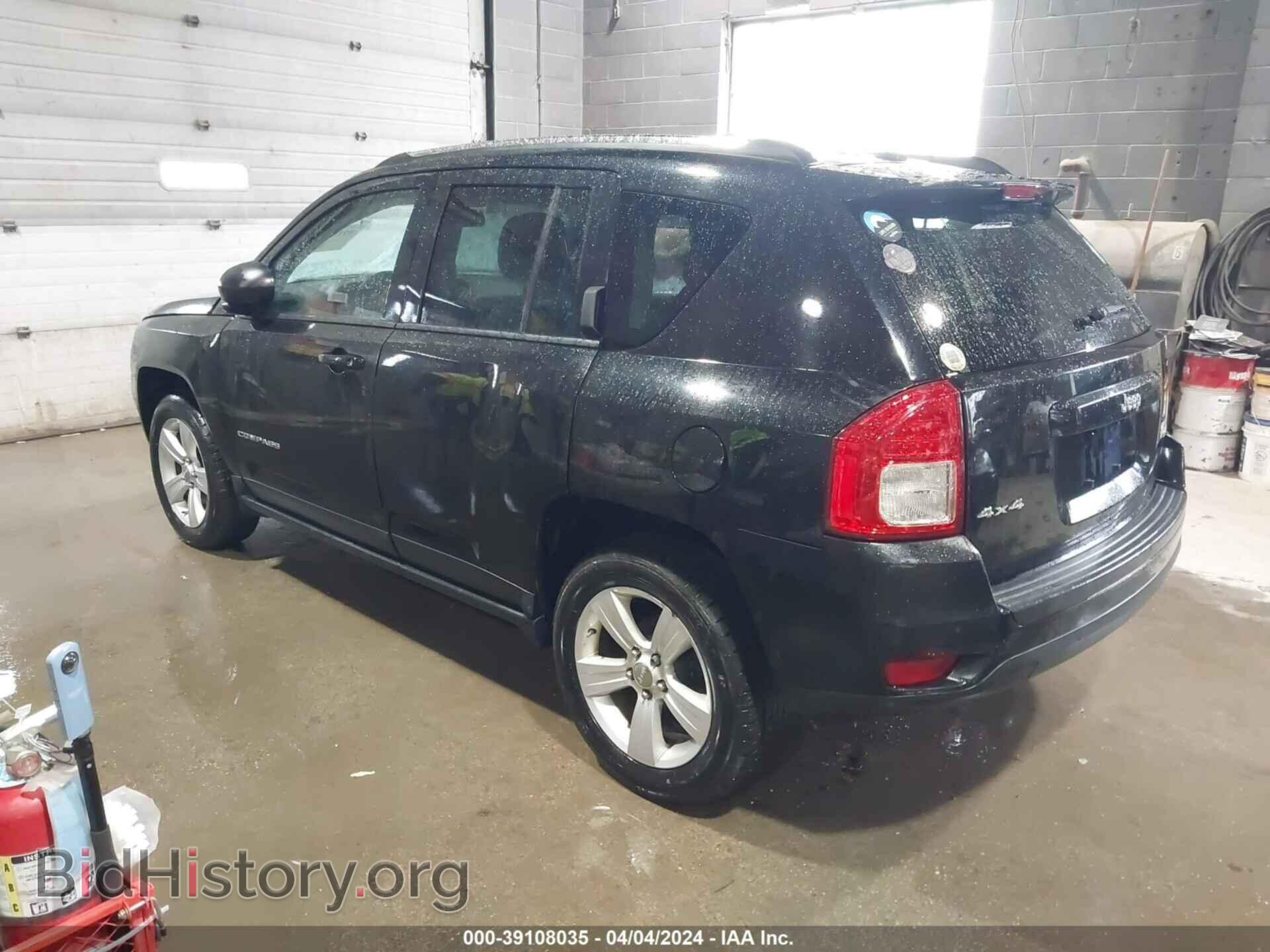 2012 JEEP COMPASS - VIN: 1C4NJDEB1CD584619 - Фото 3