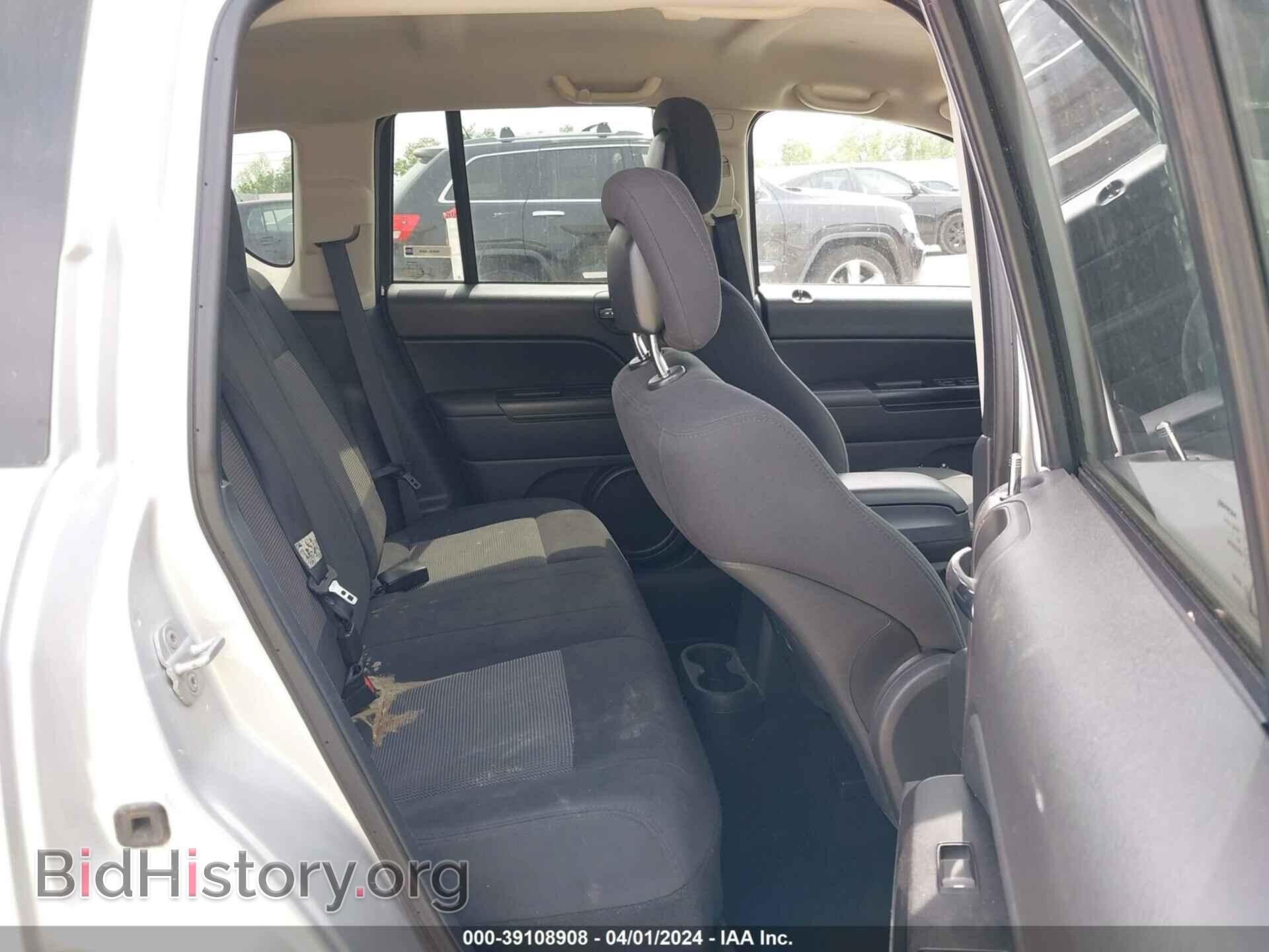 2011 JEEP COMPASS - VIN: 1J4NF1FB3BD251670 - Фото 8