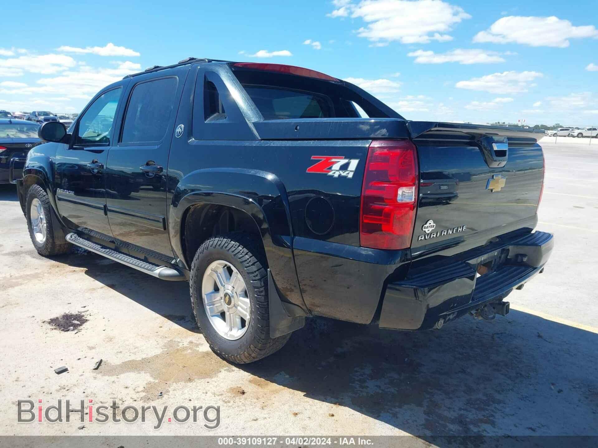 2013 CHEVROLET AVALANCHE - VIN: 3GNTKFE76DG123701 - Фото 3