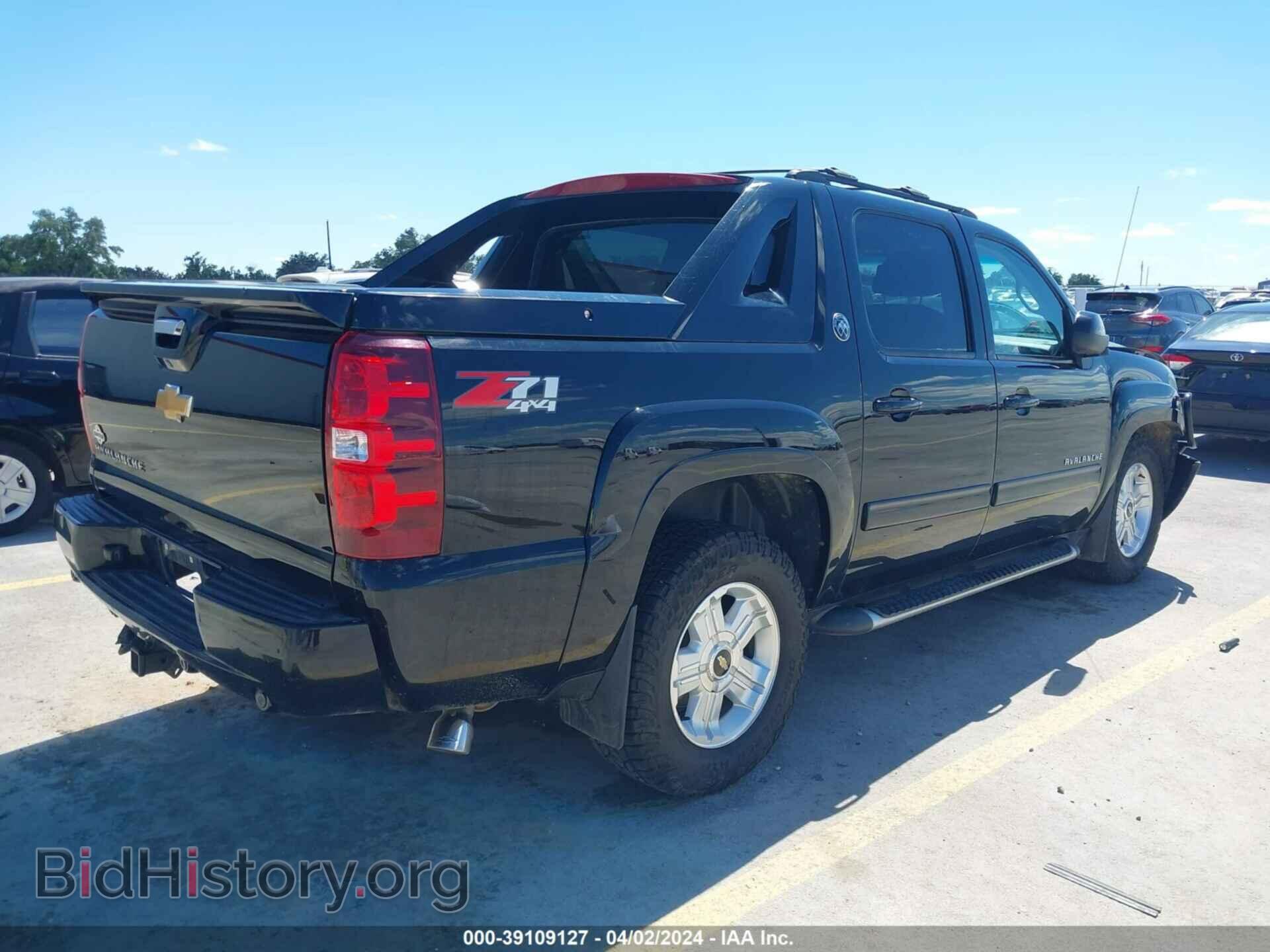 2013 CHEVROLET AVALANCHE - VIN: 3GNTKFE76DG123701 - Фото 4
