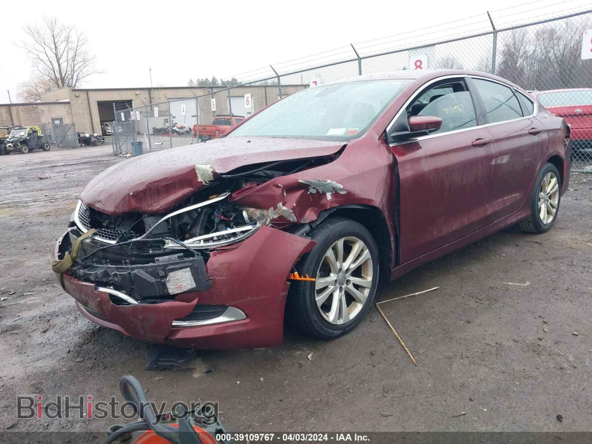 2015 CHRYSLER 200 - VIN: 1C3CCCAB5FN631736 - Фото 2