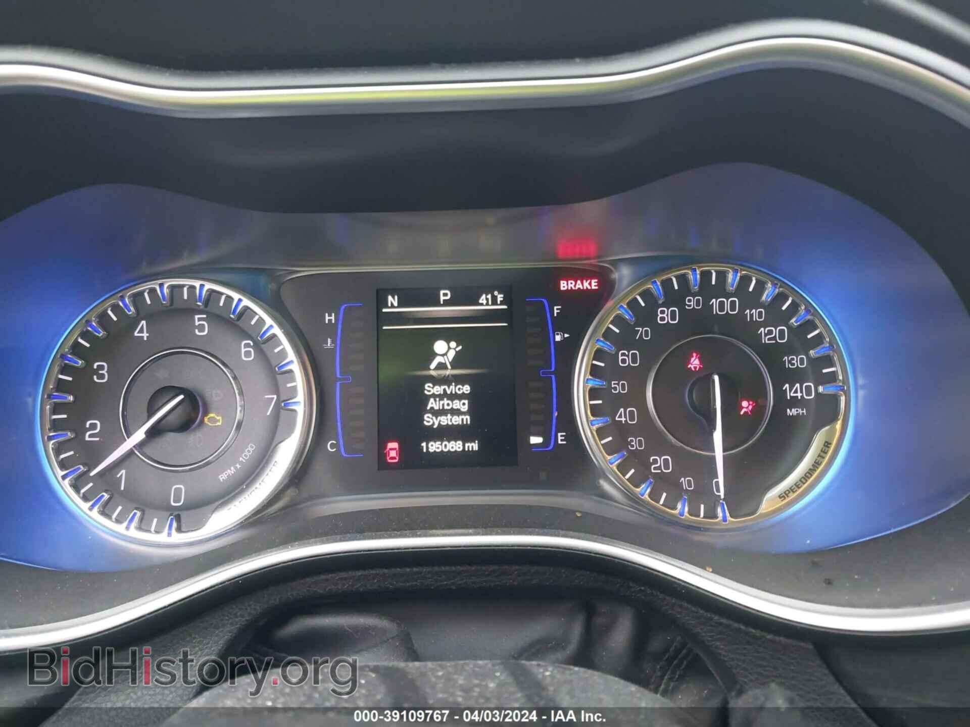 2015 CHRYSLER 200 - VIN: 1C3CCCAB5FN631736 - Фото 7