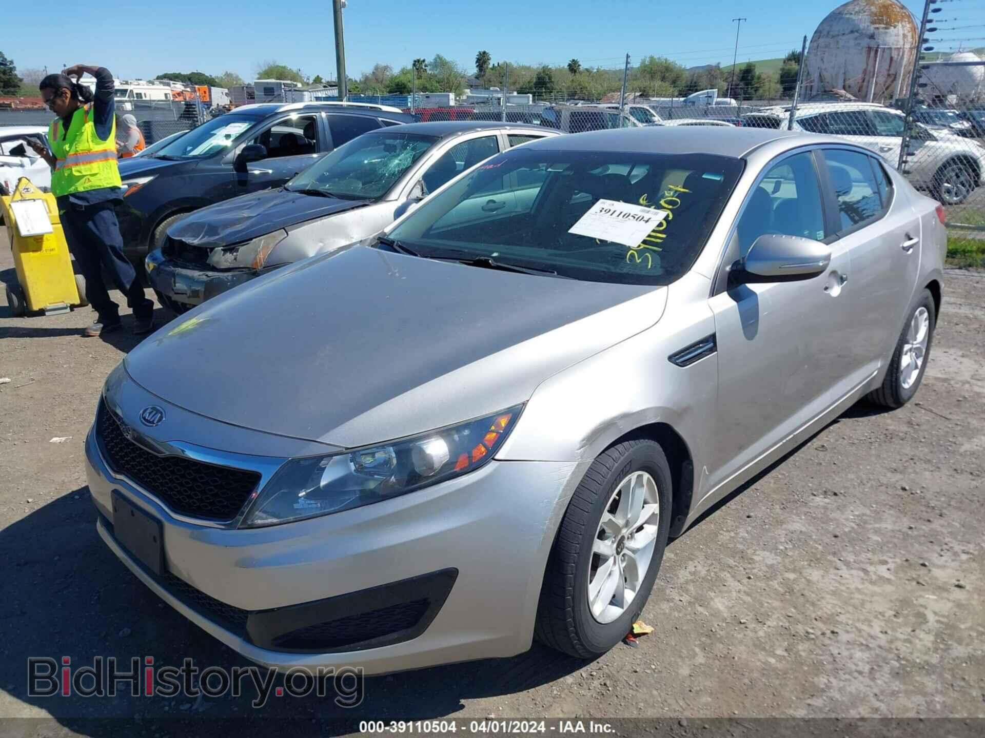 2011 KIA OPTIMA - VIN: KNAGM4A77B5174379 - Фото 2