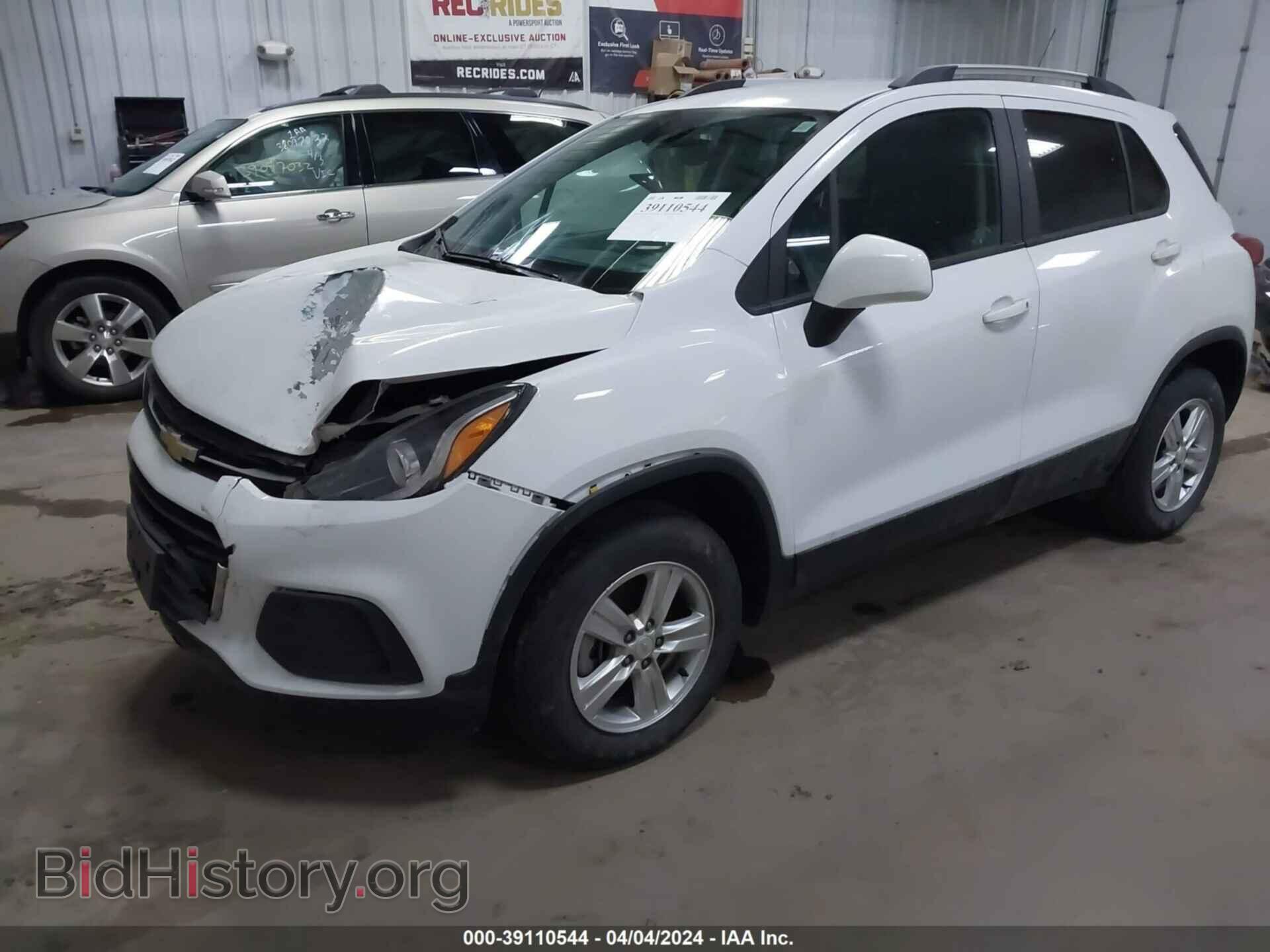 2021 CHEVROLET TRAX - VIN: KL7CJPSB5MB346991 - Фото 2