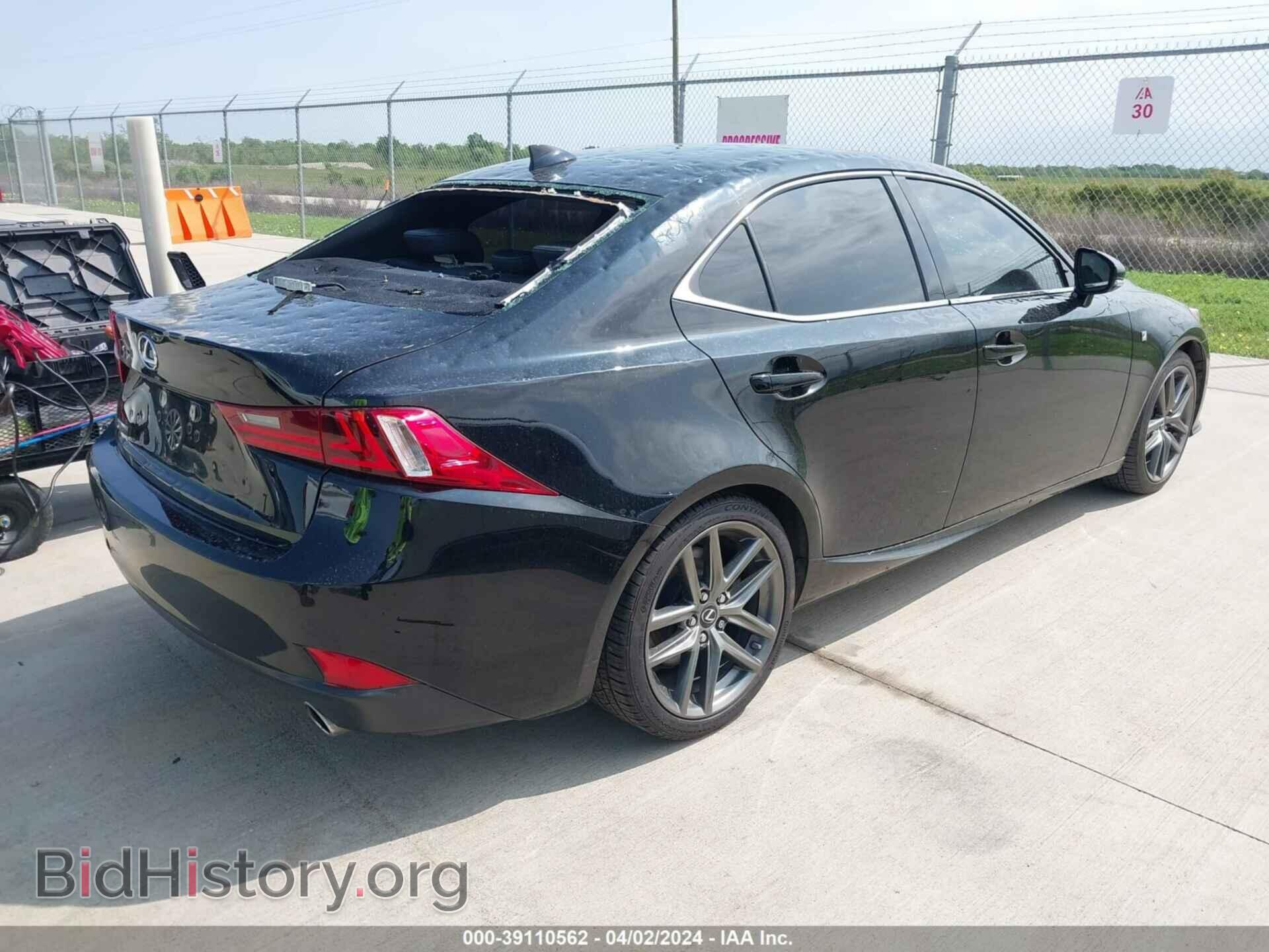 2016 LEXUS IS 200T - VIN: JTHBA1D20G5025855 - Фото 4