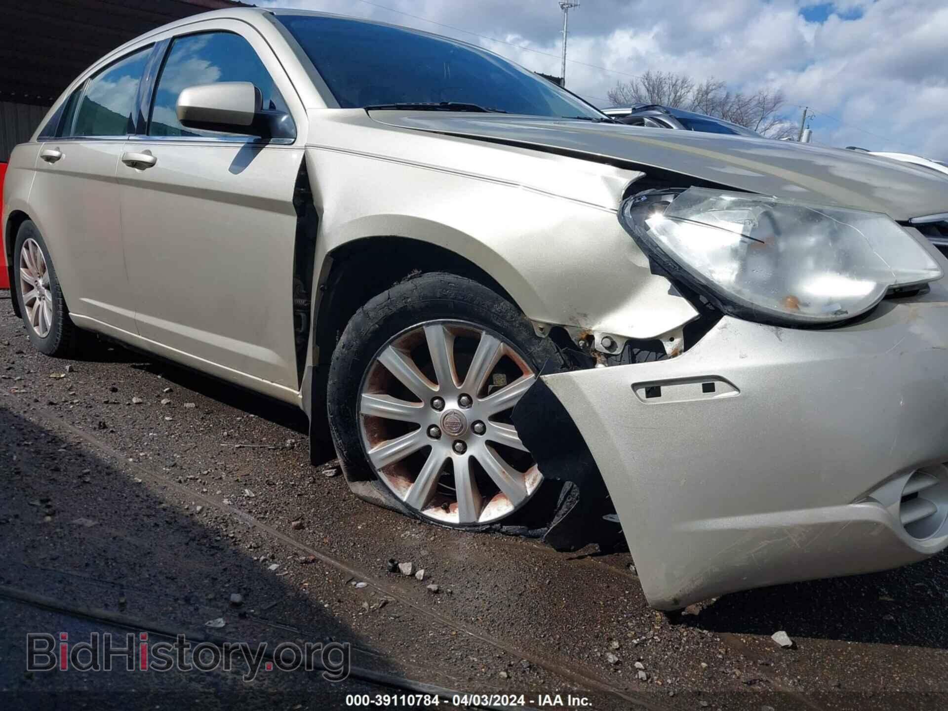 2010 CHRYSLER SEBRING - VIN: 1C3CC5FB4AN110648 - Фото 6