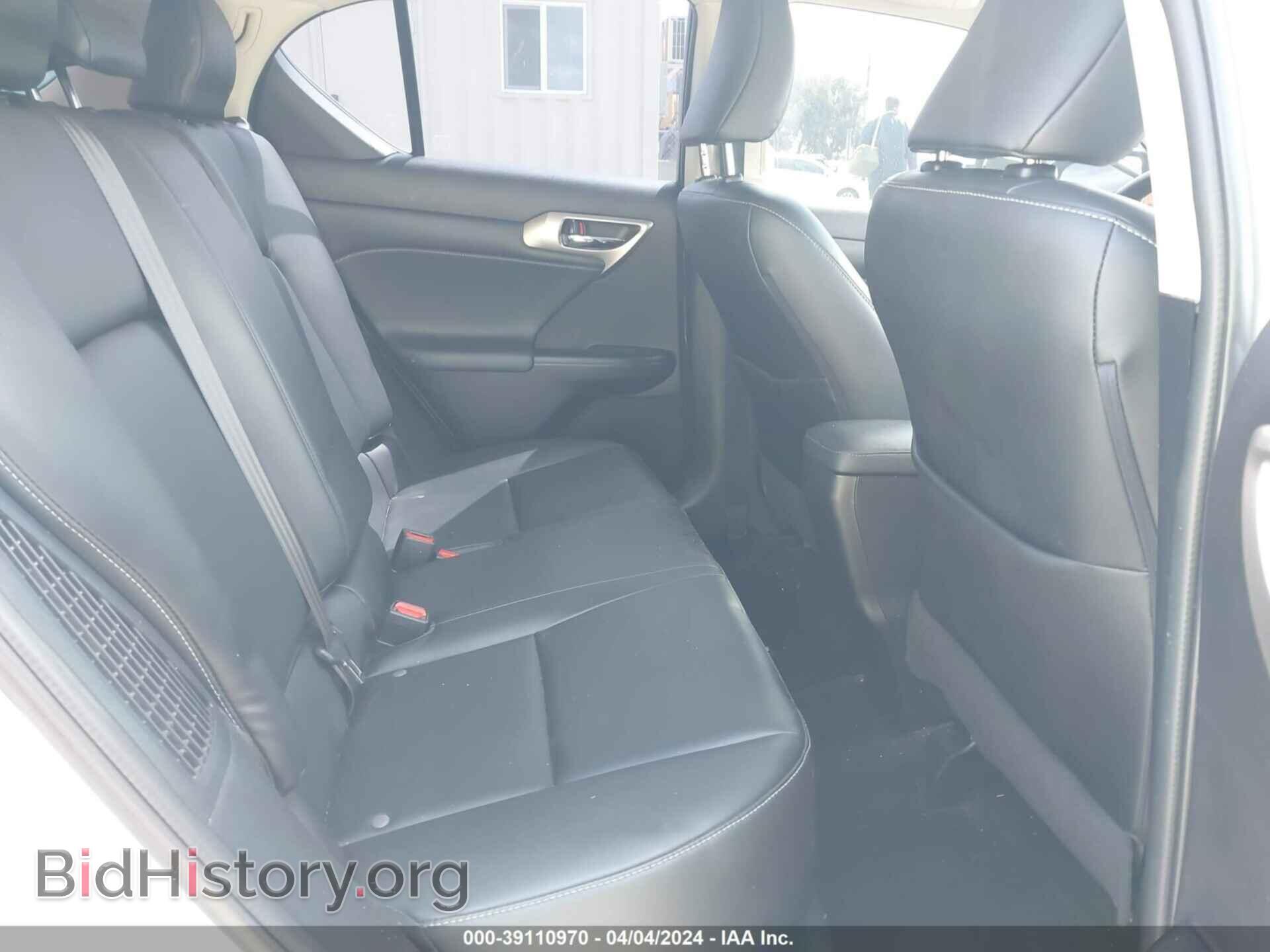 2017 LEXUS CT 200H - VIN: JTHKD5BH2H2281293 - Фото 8