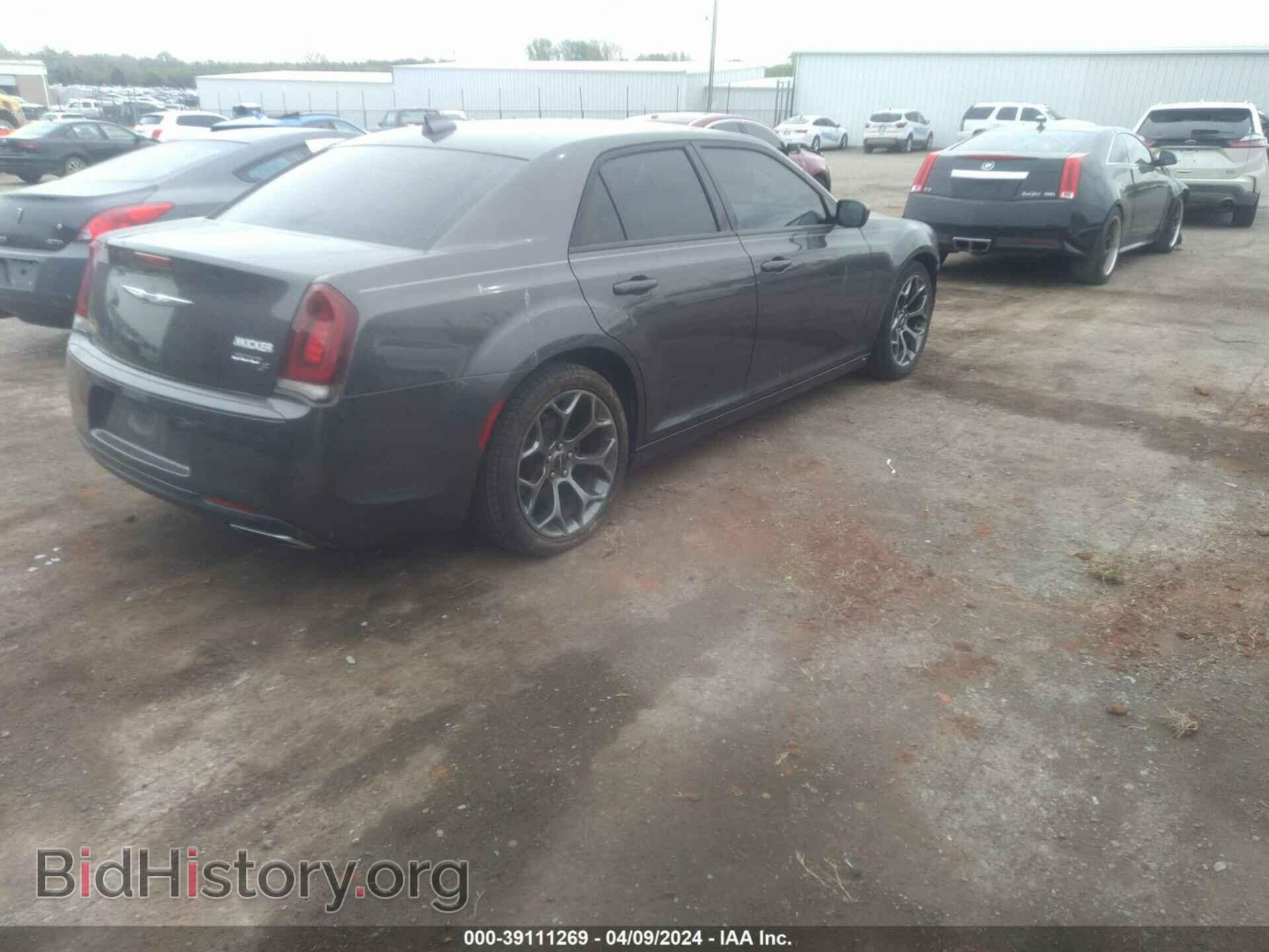 2016 CHRYSLER 300 - VIN: 2C3CCABG1GH167594 - Фото 4