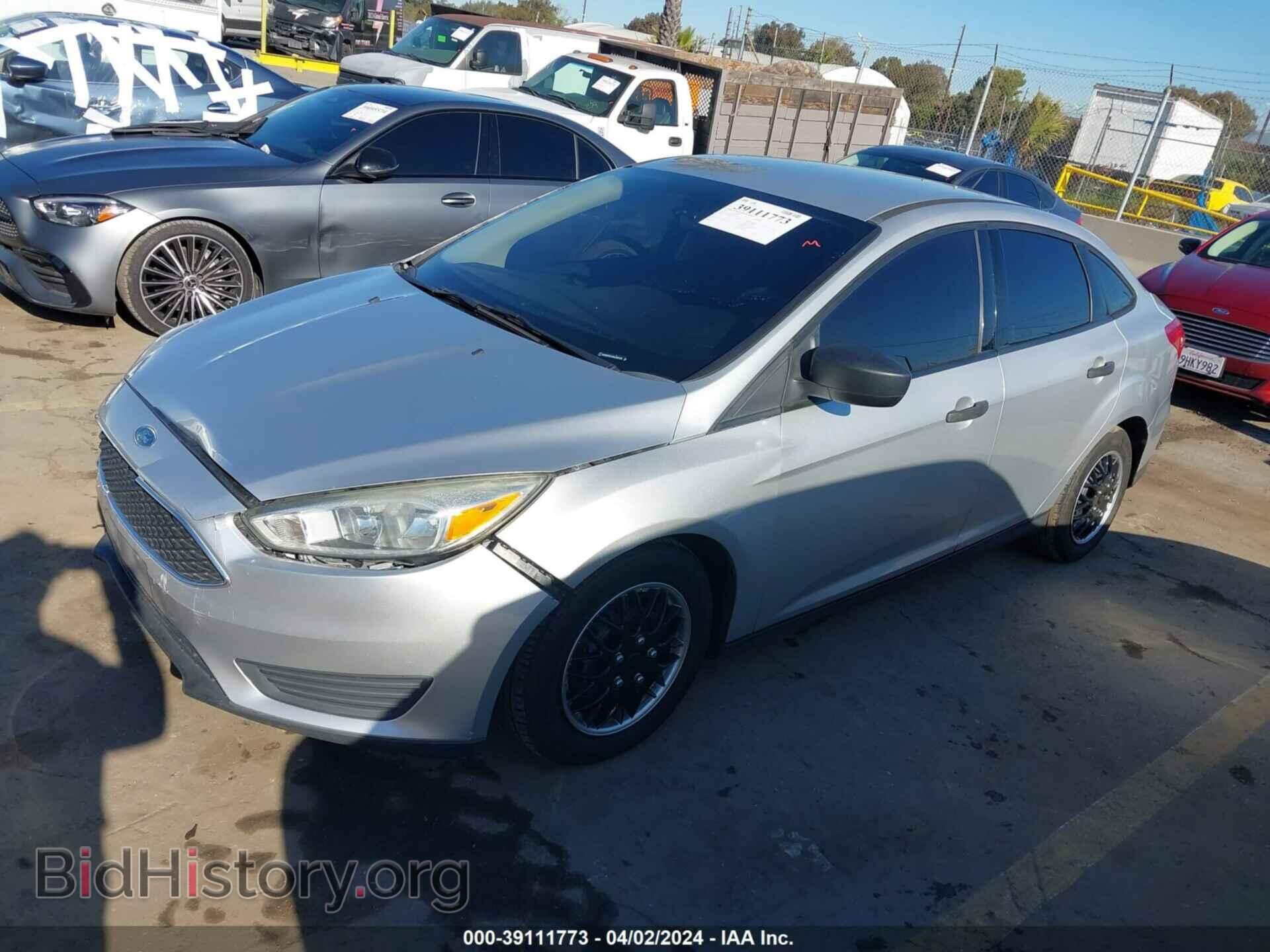 2017 FORD FOCUS - VIN: 1FADP3E24HL223182 - Photo 2