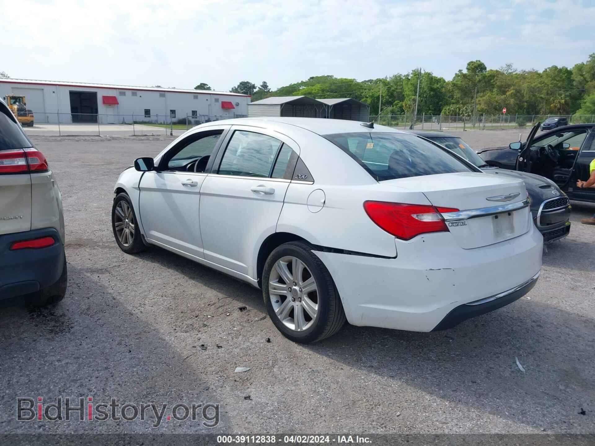2014 CHRYSLER 200 - VIN: 1C3CCBBB7EN158929 - Фото 3