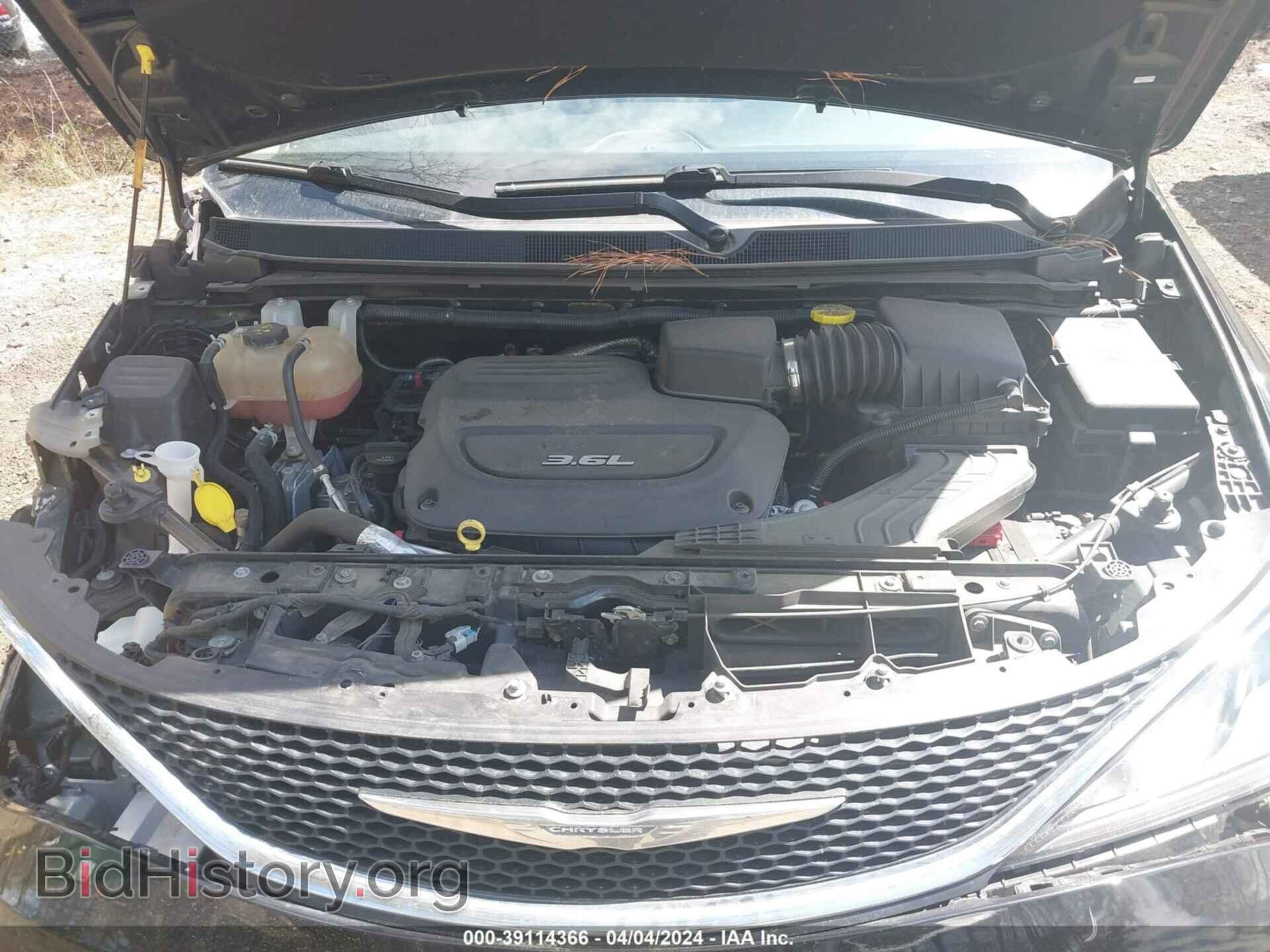 2017 CHRYSLER PACIFICA - VIN: 2C4RC1EG5HR627210 - Photo 10