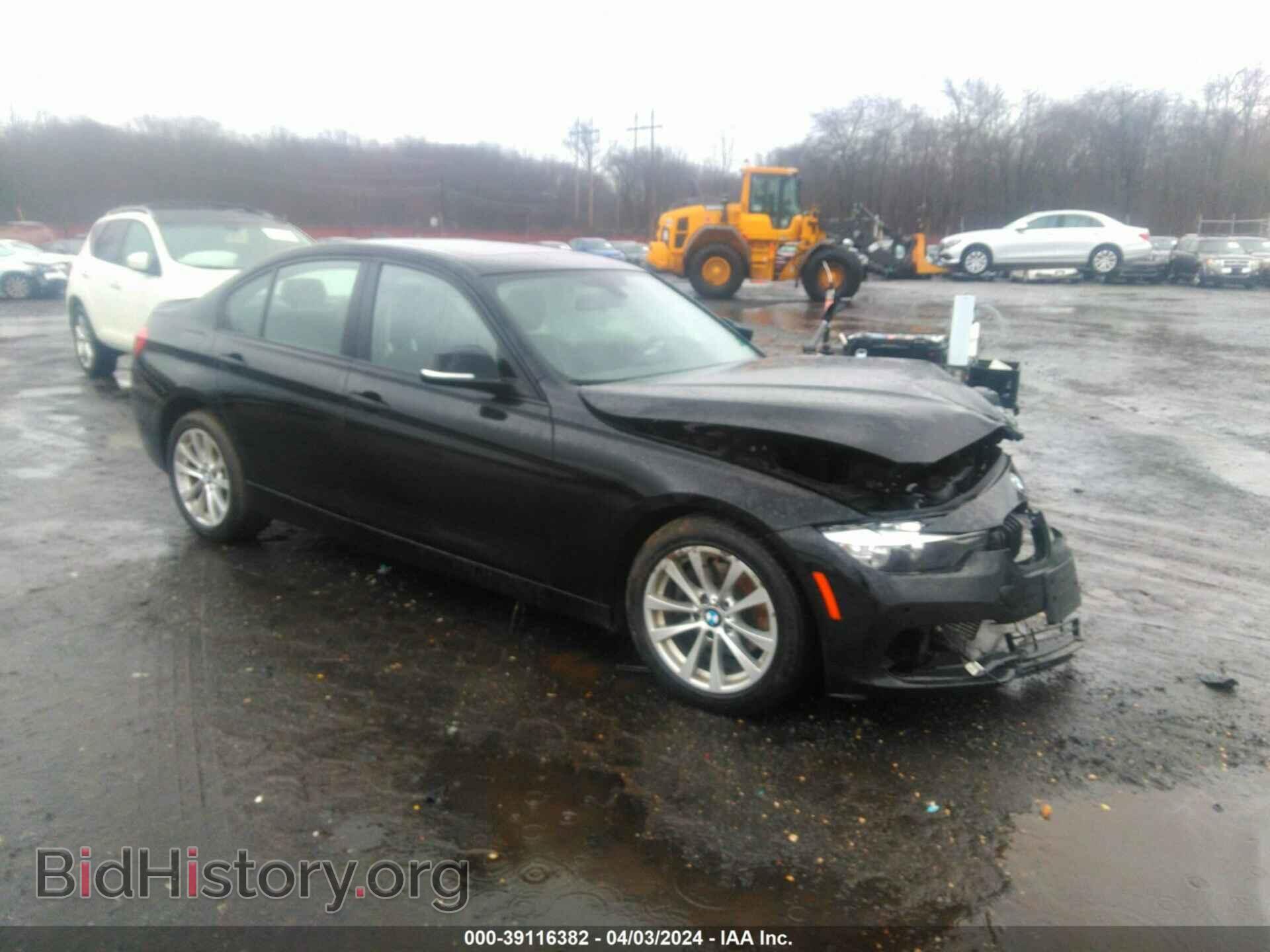 Photo WBA8E5G51GNU20525 - BMW 320I 2016