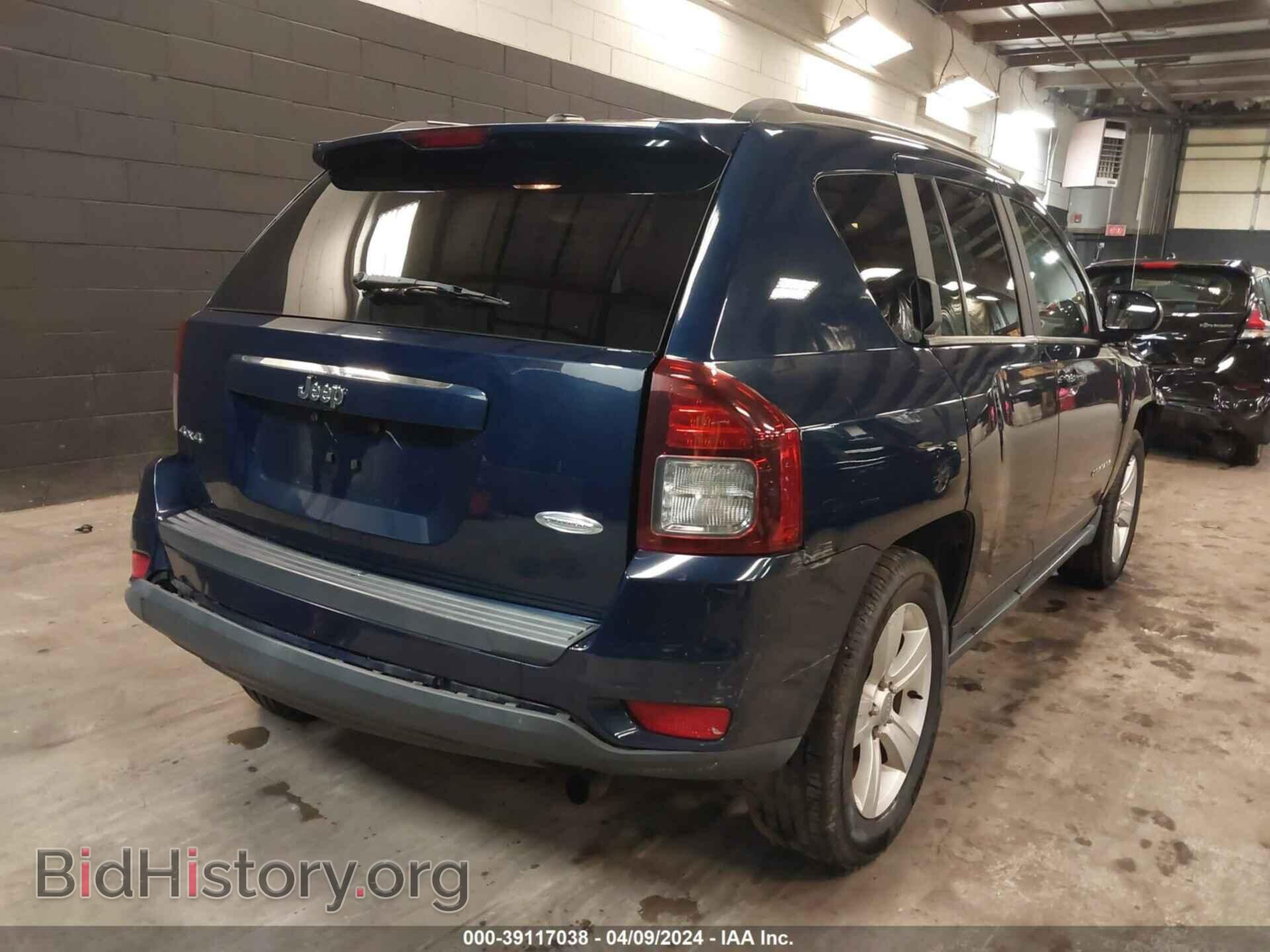 2014 JEEP COMPASS - VIN: 1C4NJDEB3ED852685 - Photo 4