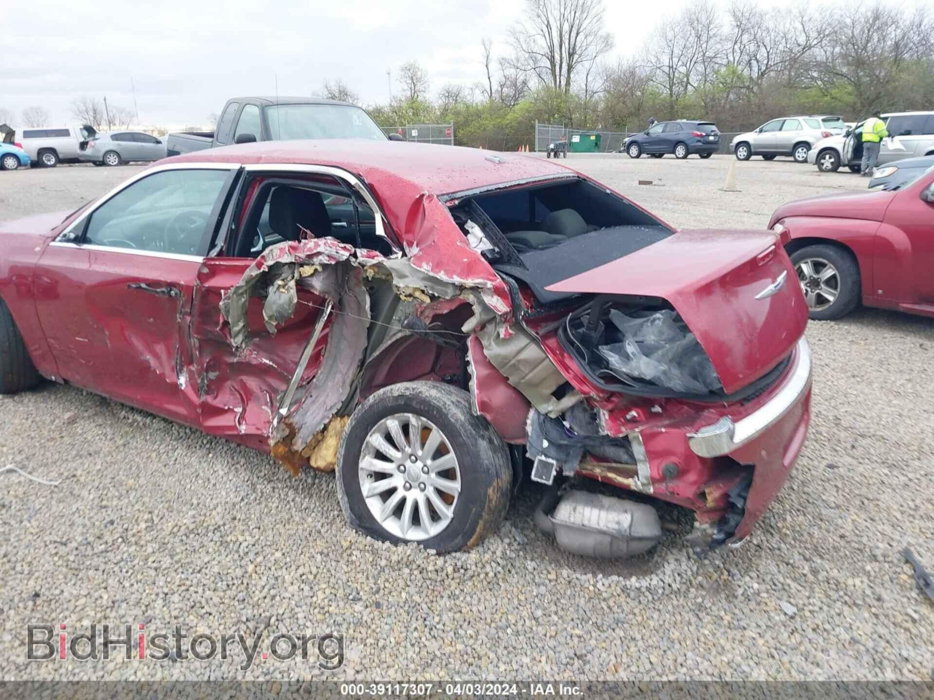 2012 CHRYSLER 300 - VIN: 2C3CCAAG1CH198713 - Фото 6