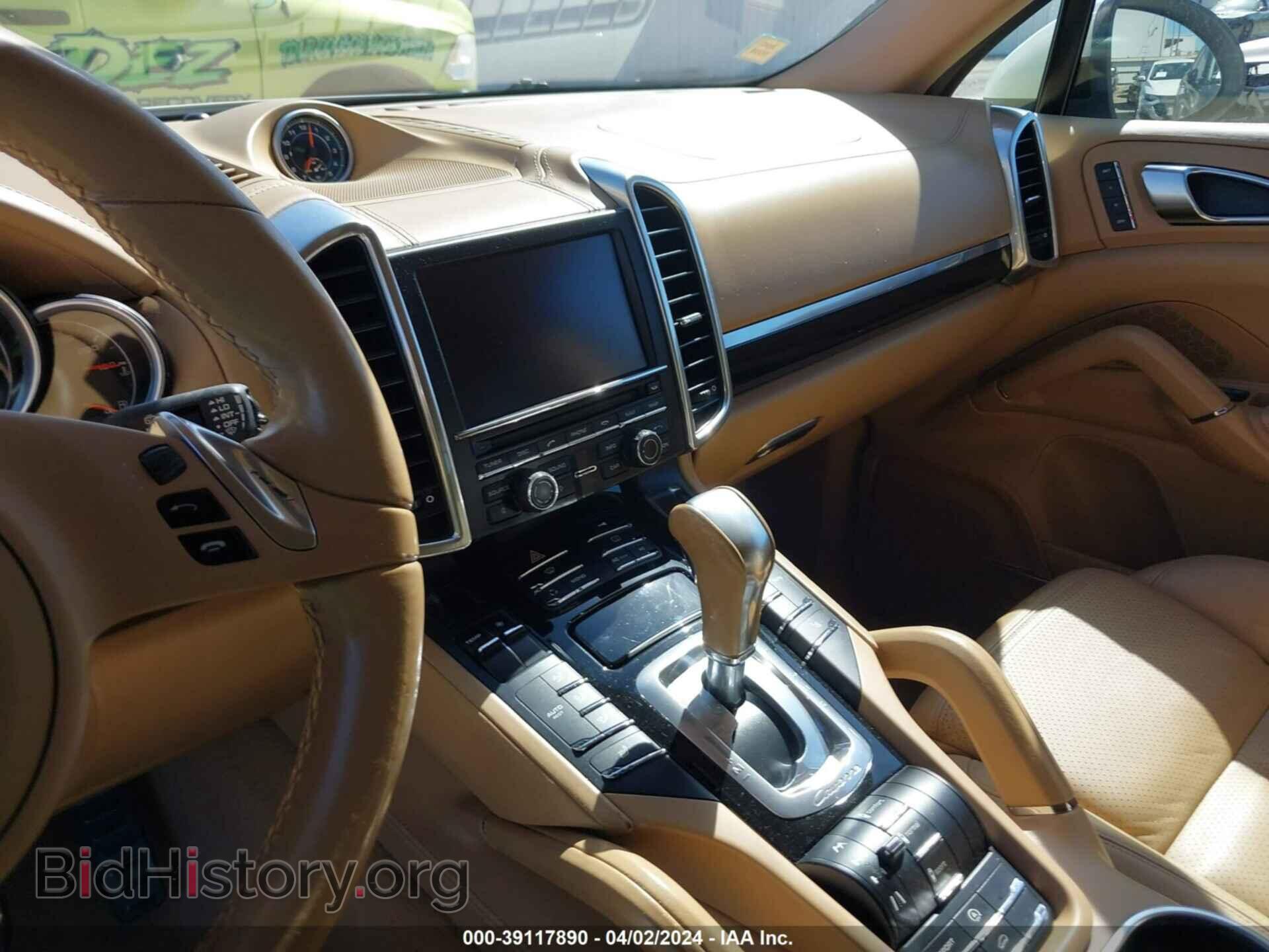 2011 PORSCHE CAYENNE - VIN: WP1AB2A26BLA42022 - Фото 6