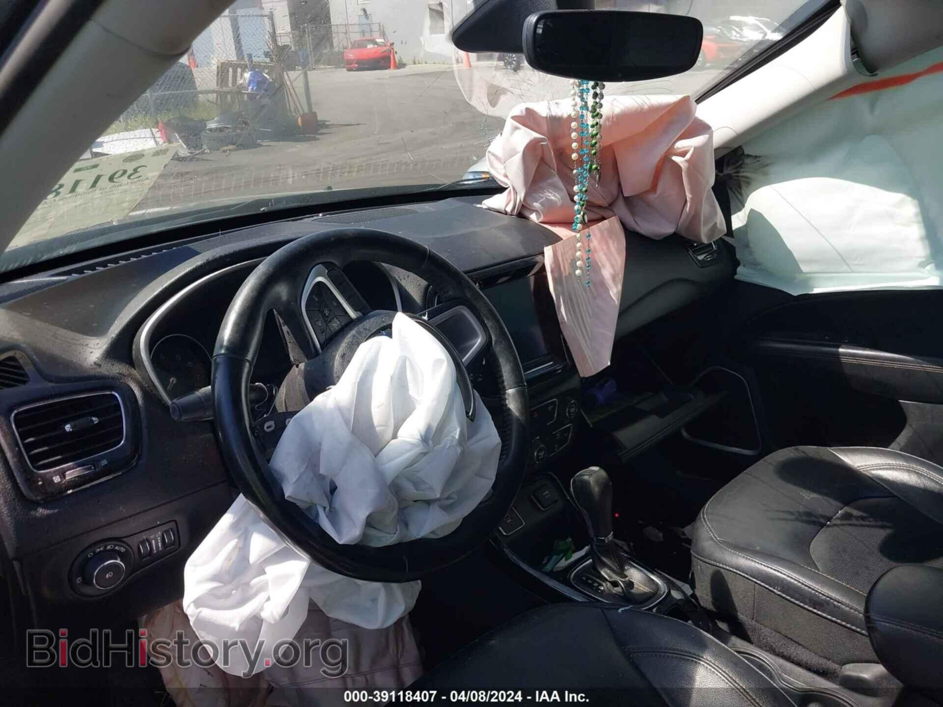 2019 JEEP COMPASS - VIN: 3C4NJCCB7KT793644 - Фото 5