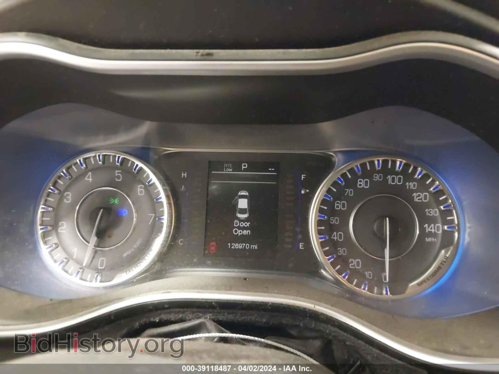 2015 CHRYSLER 200 - VIN: 1C3CCCABXFN709573 - Фото 7