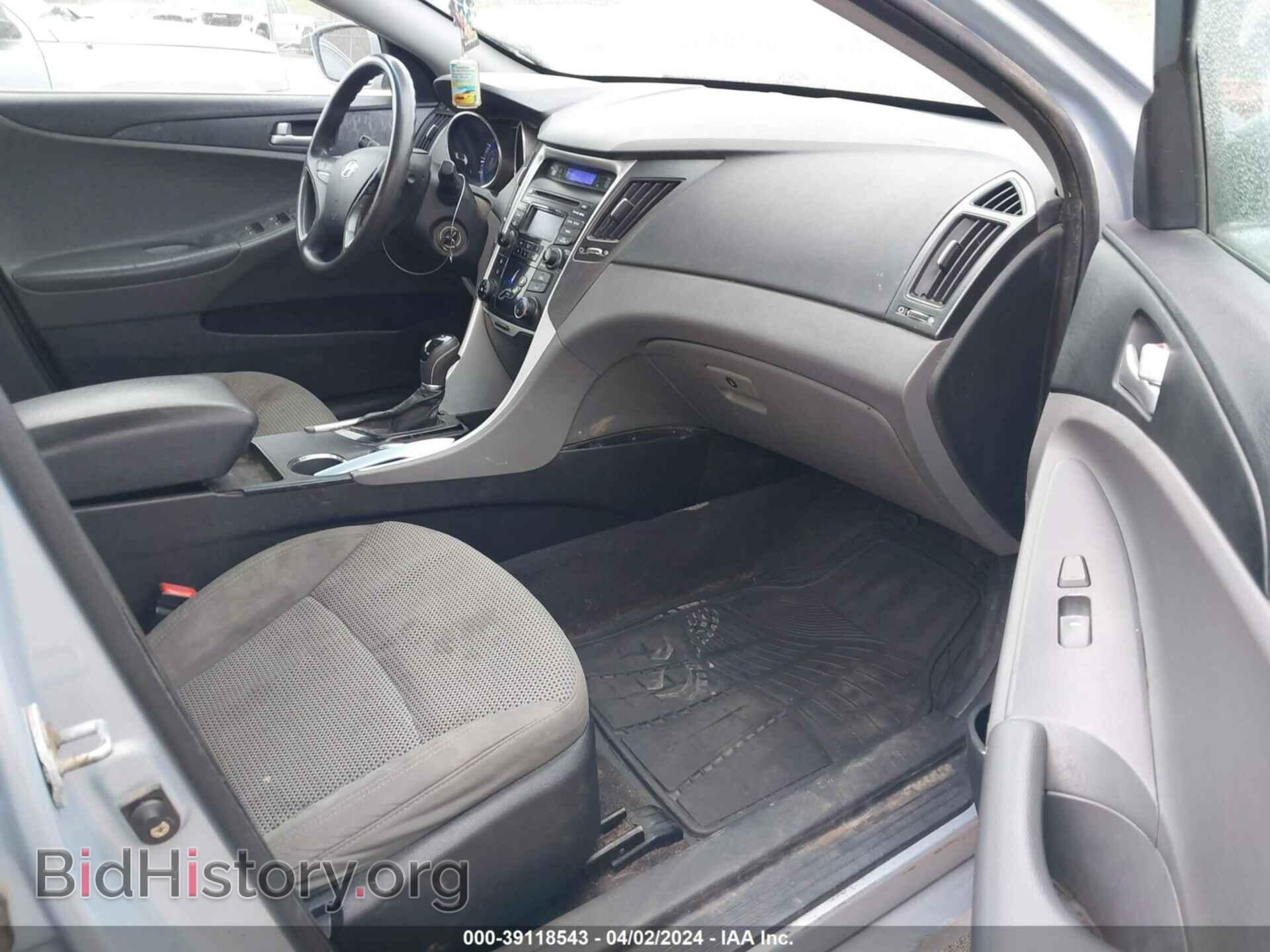 2012 HYUNDAI SONATA - VIN: 5NPEB4AC2CH351659 - Фото 5