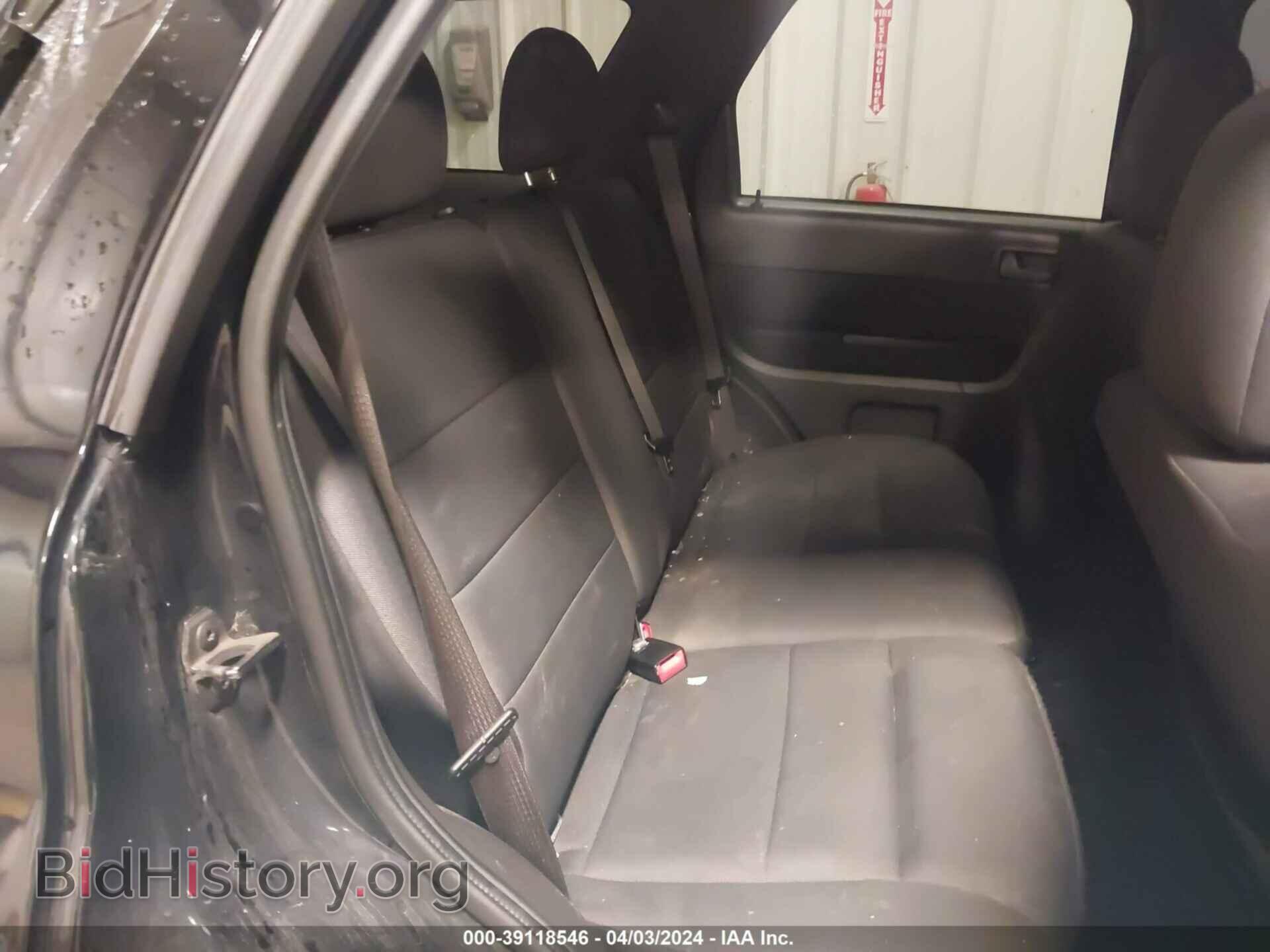 2010 FORD ESCAPE - VIN: 1FMCU9D75AKC65544 - Фото 8