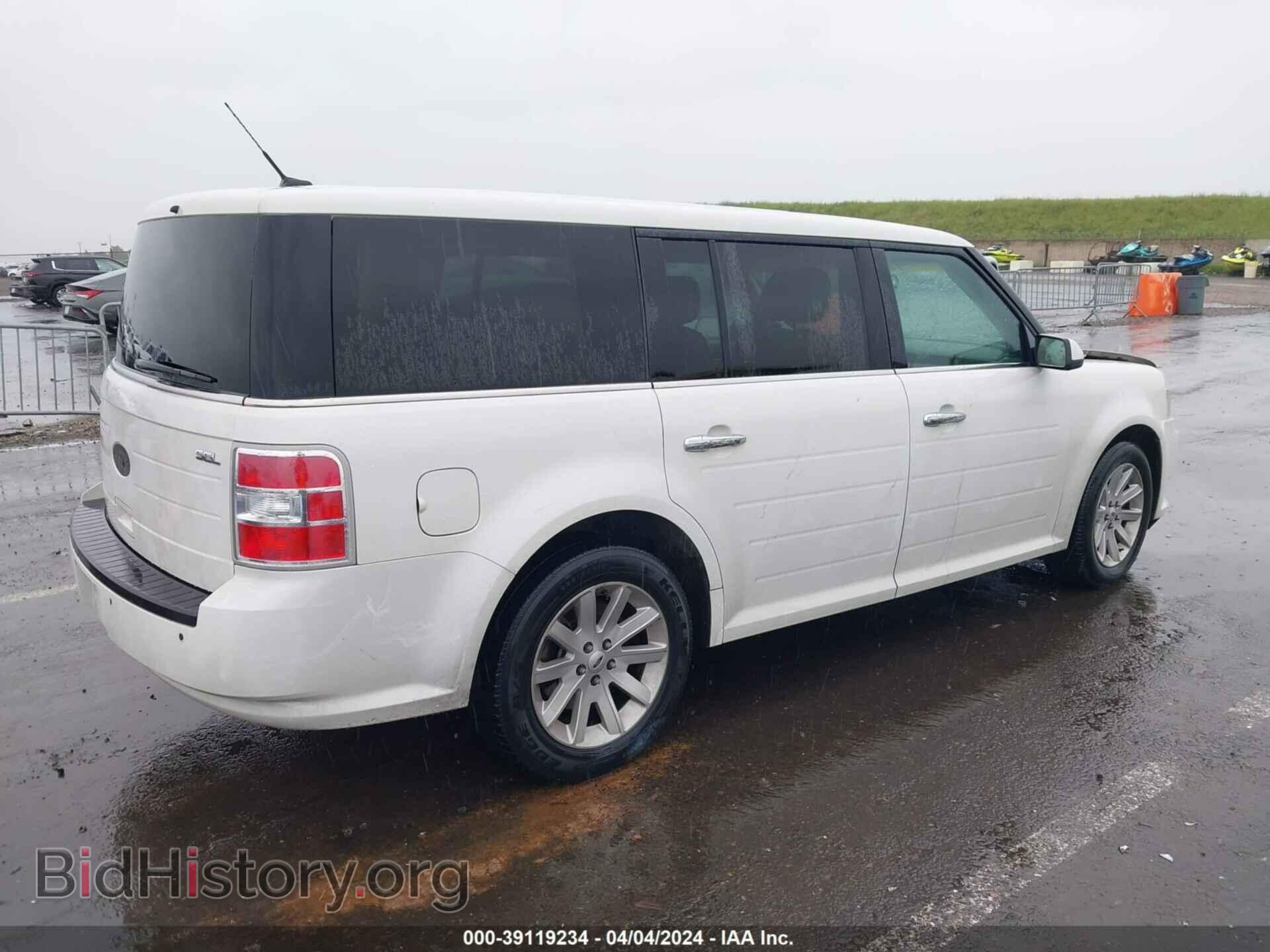 2011 FORD FLEX - VIN: 2FMGK5CC1BBD36569 - Photo 4