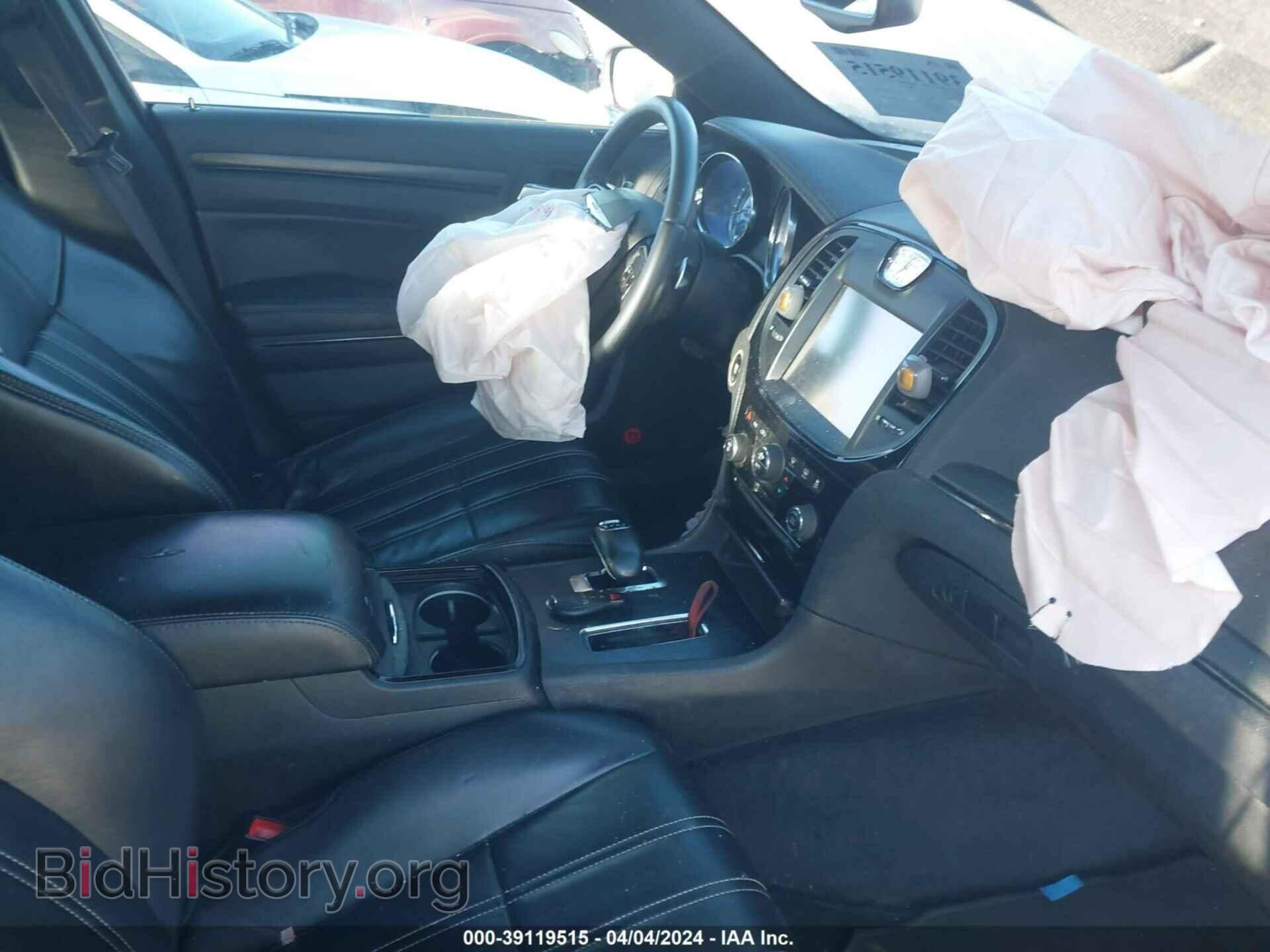 2014 CHRYSLER 300 - VIN: 2C3CCABG1EH124225 - Фото 5