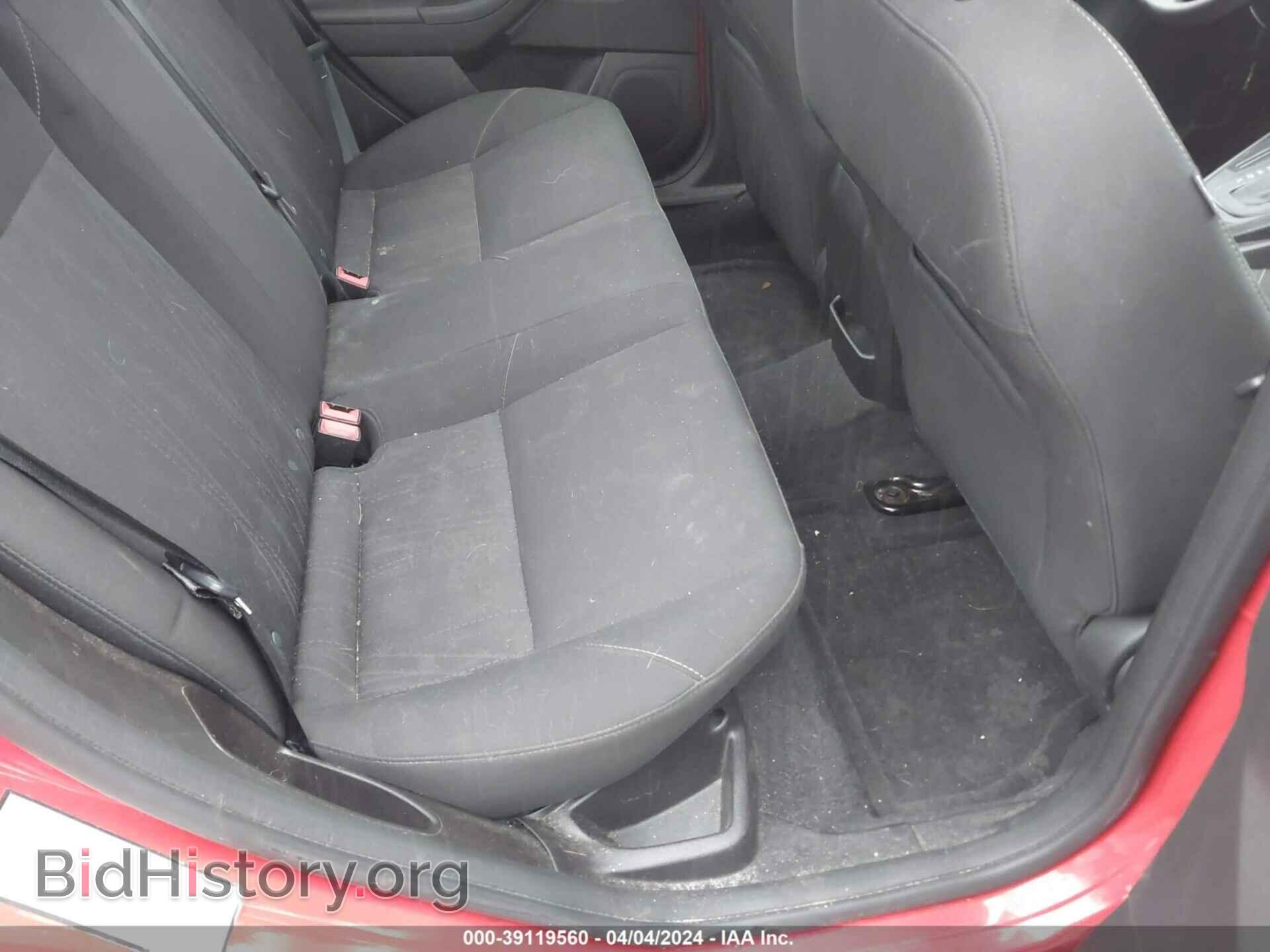 2017 FORD FOCUS - VIN: 1FADP3F24HL225979 - Photo 8