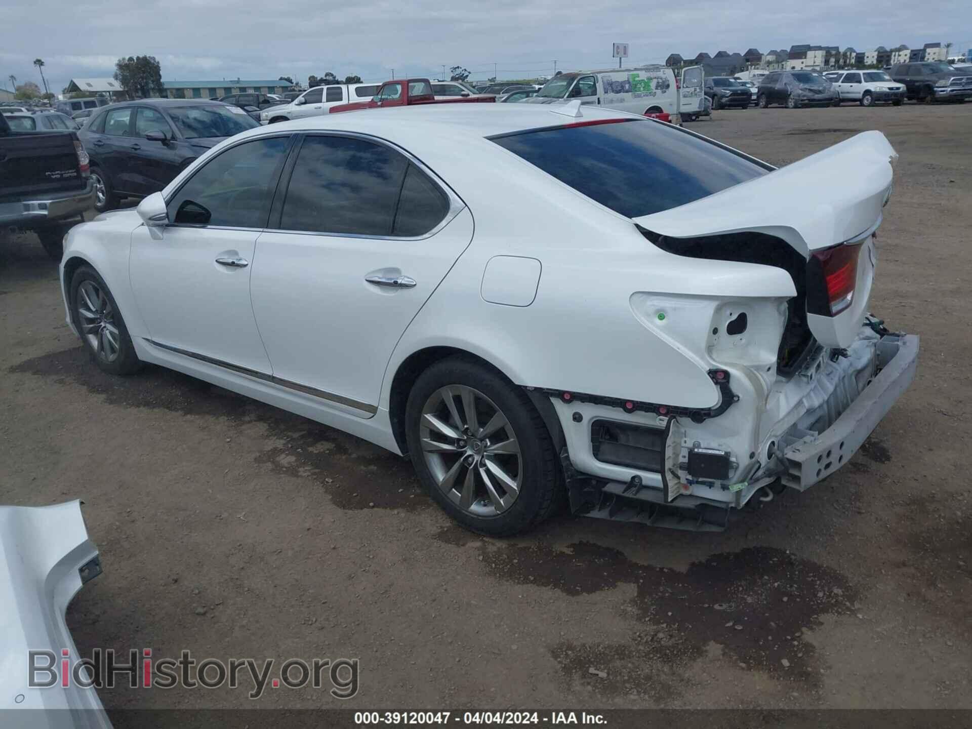 2013 LEXUS LS 460 - VIN: JTHBL5EFXD5123001 - Фото 3