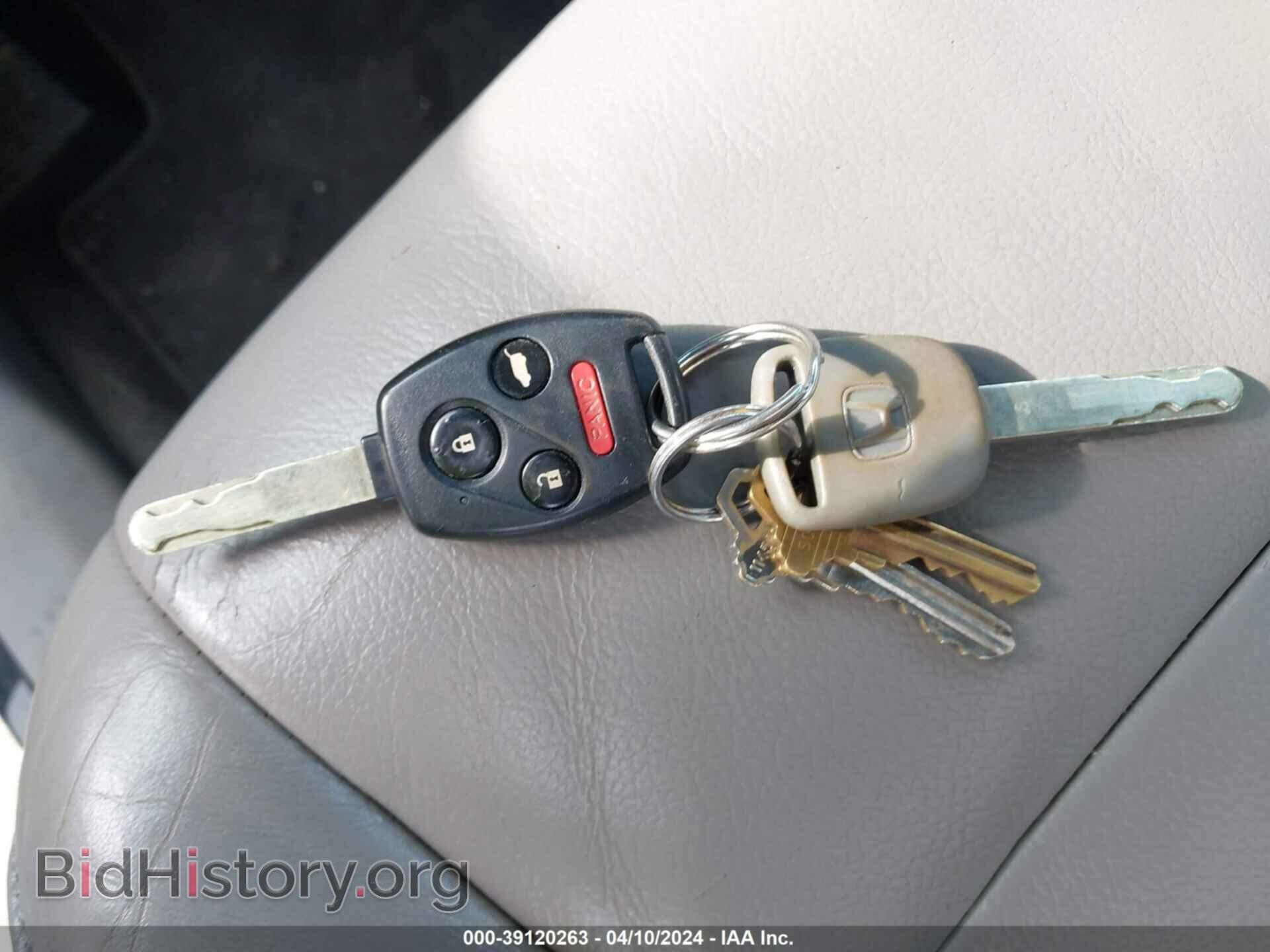 2011 HONDA PILOT - VIN: 5FNYF4H56BB013218 - Photo 11