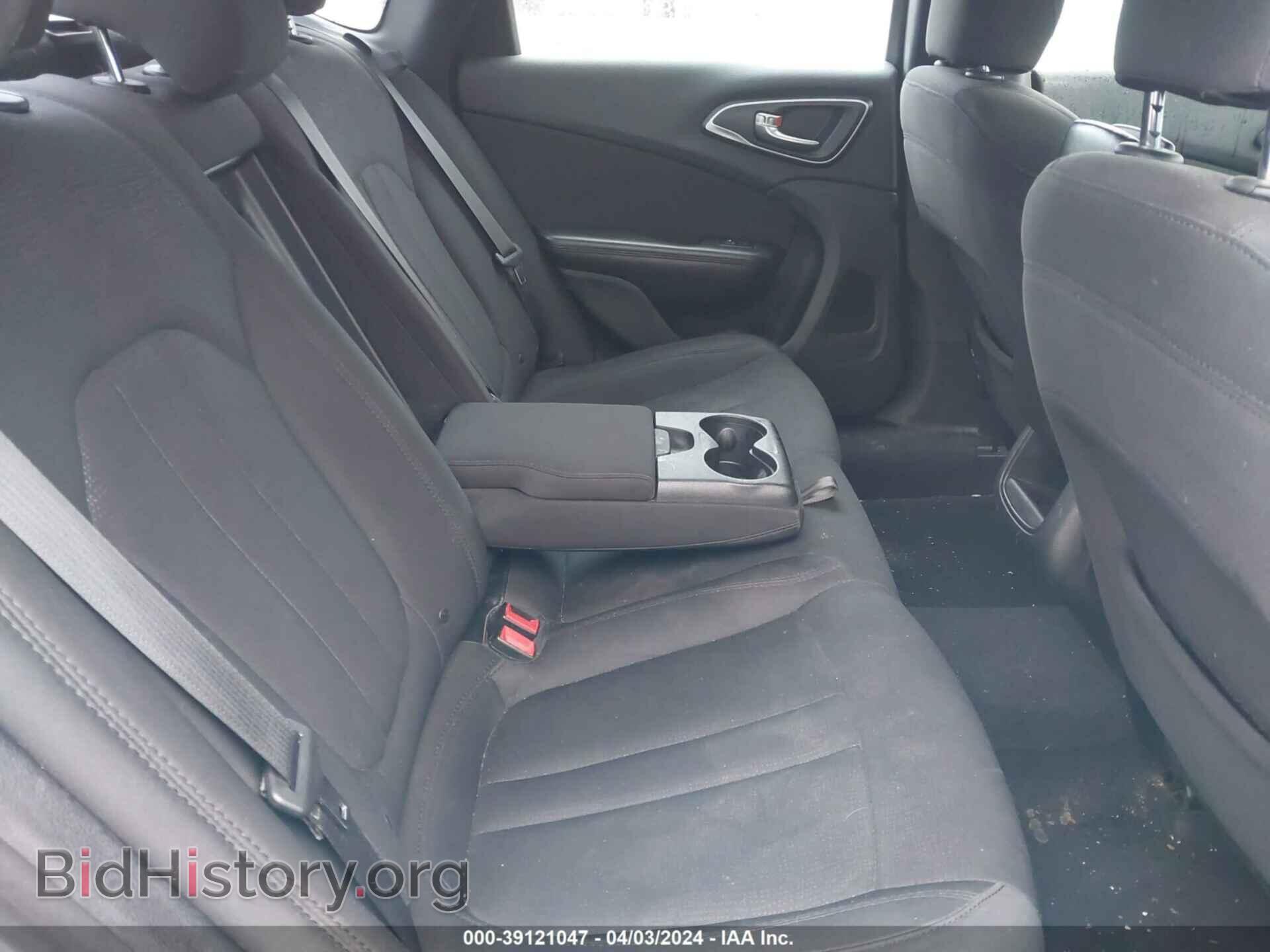 2015 CHRYSLER 200 - VIN: 1C3CCCAB5FN570906 - Фото 8