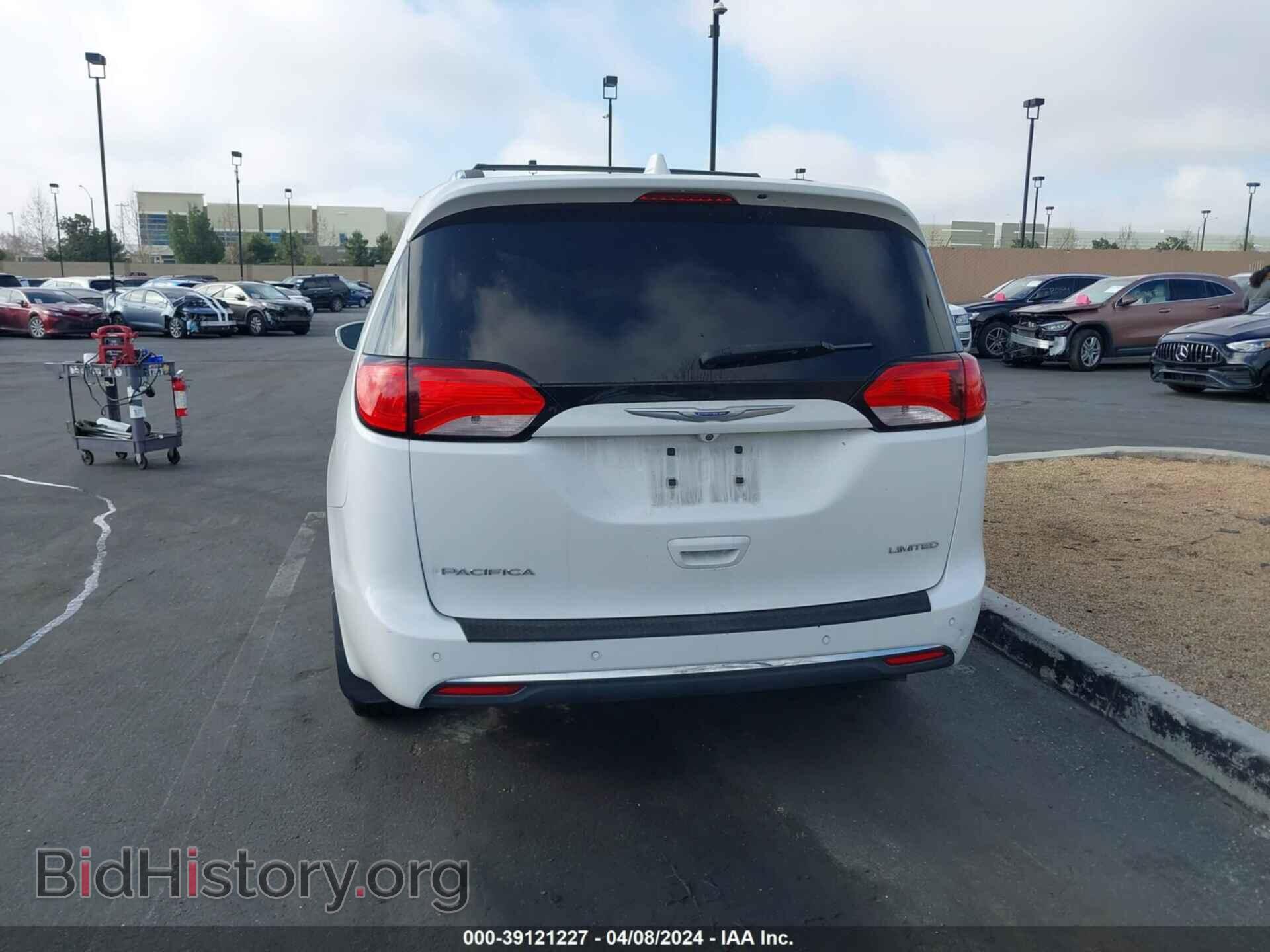 2018 CHRYSLER PACIFICA - VIN: 2C4RC1GG0JR229227 - Photo 17