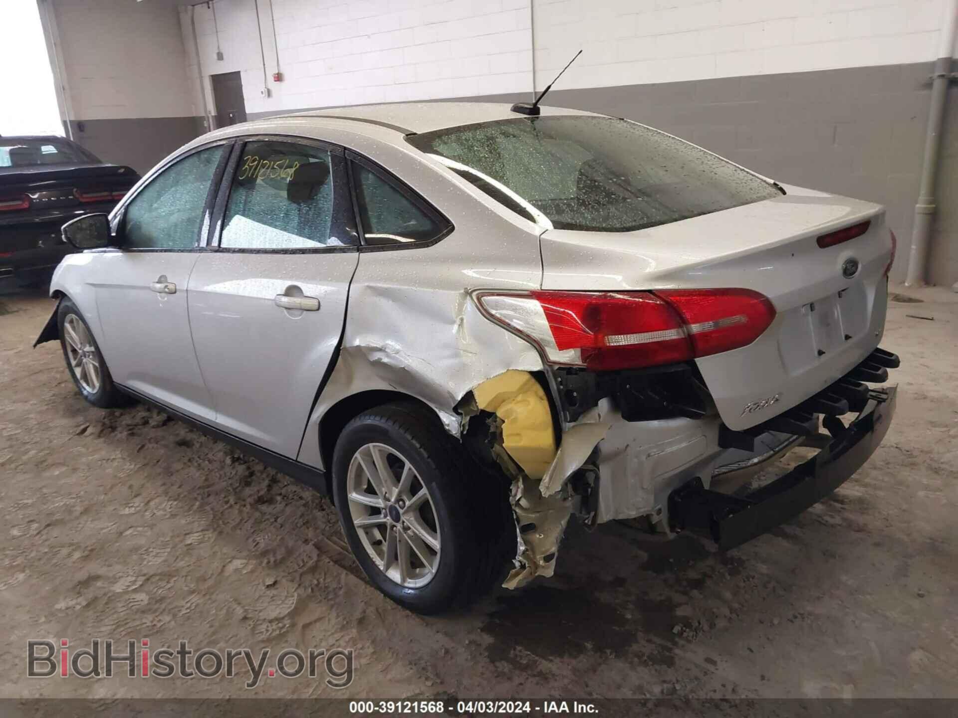 2017 FORD FOCUS - VIN: 1FADP3F21HL271771 - Фото 3