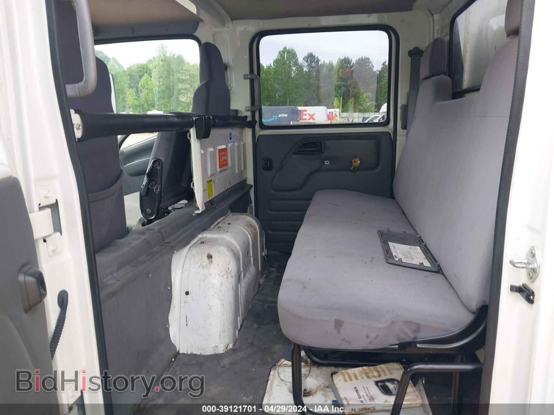 2020 ISUZU NPR HD - VIN: 54DC4J1D2LS209205 - Photo 7